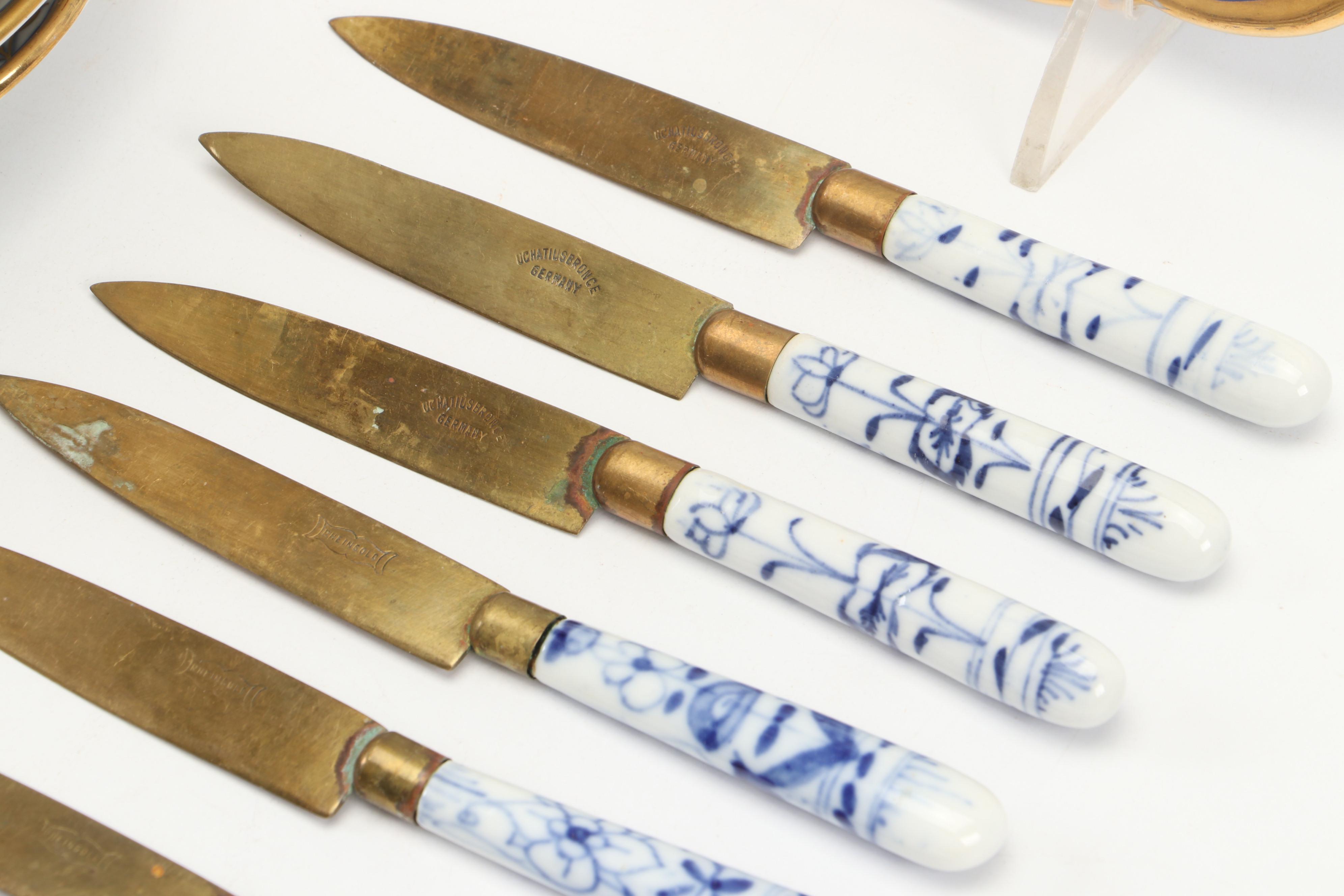 Meissen "Blue Onion" Gilt Porcelain Serving Platter and Place Setting Pieces