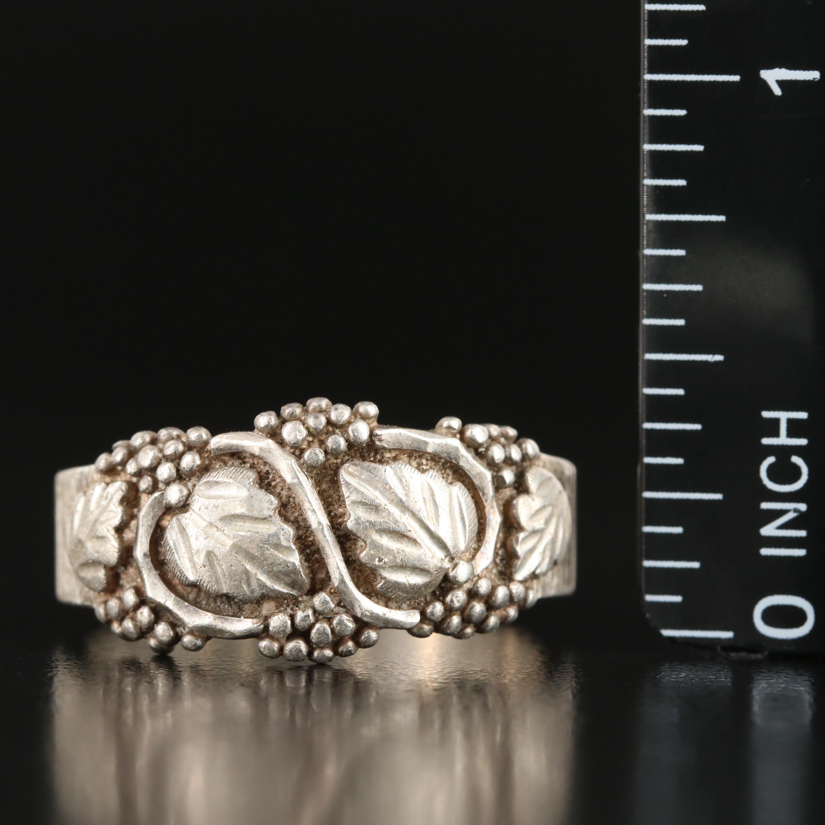 Sterling Grape Leaf Ring