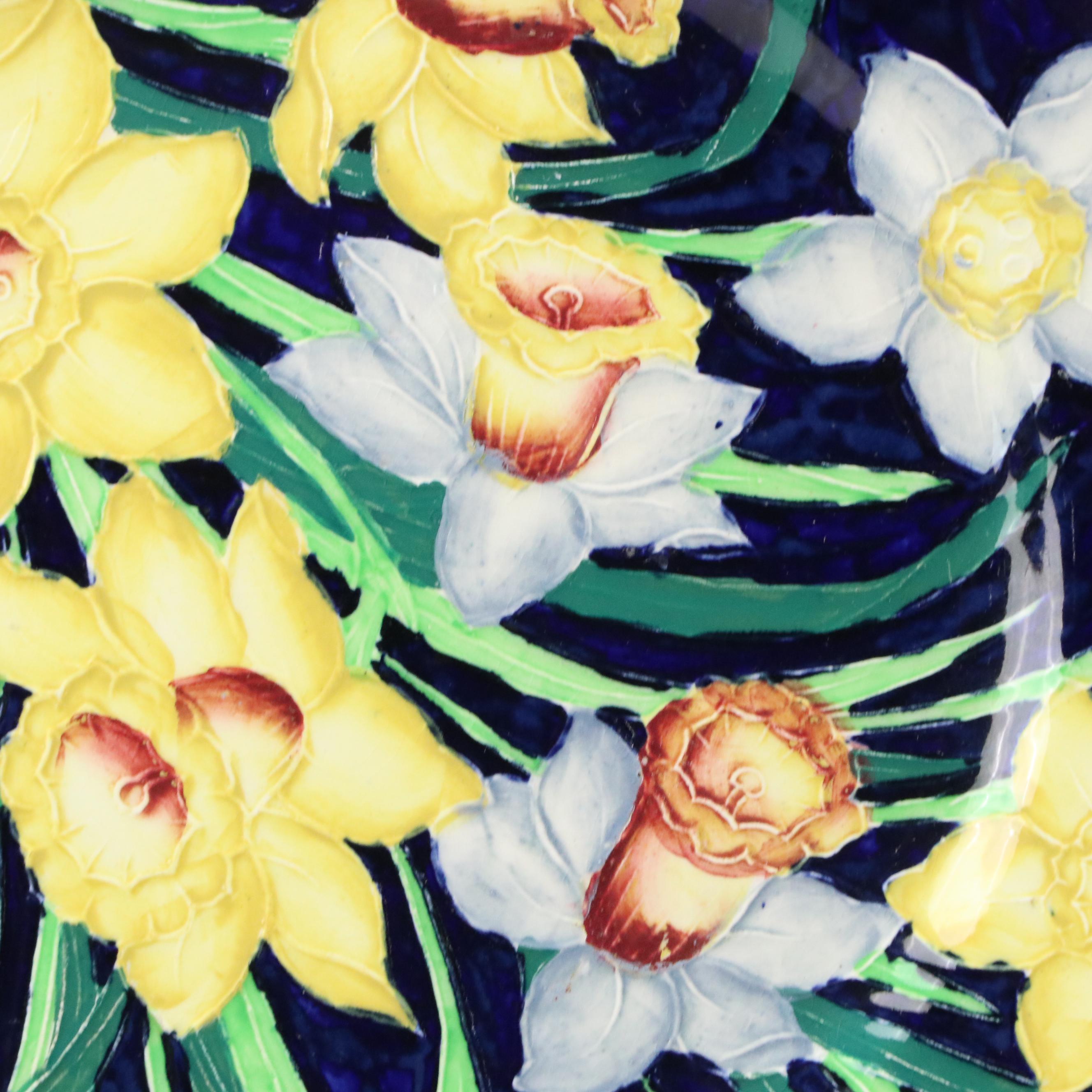 Maling Pottery English Art Deco Style Cabinet Plates, Early to Mid 20th Century