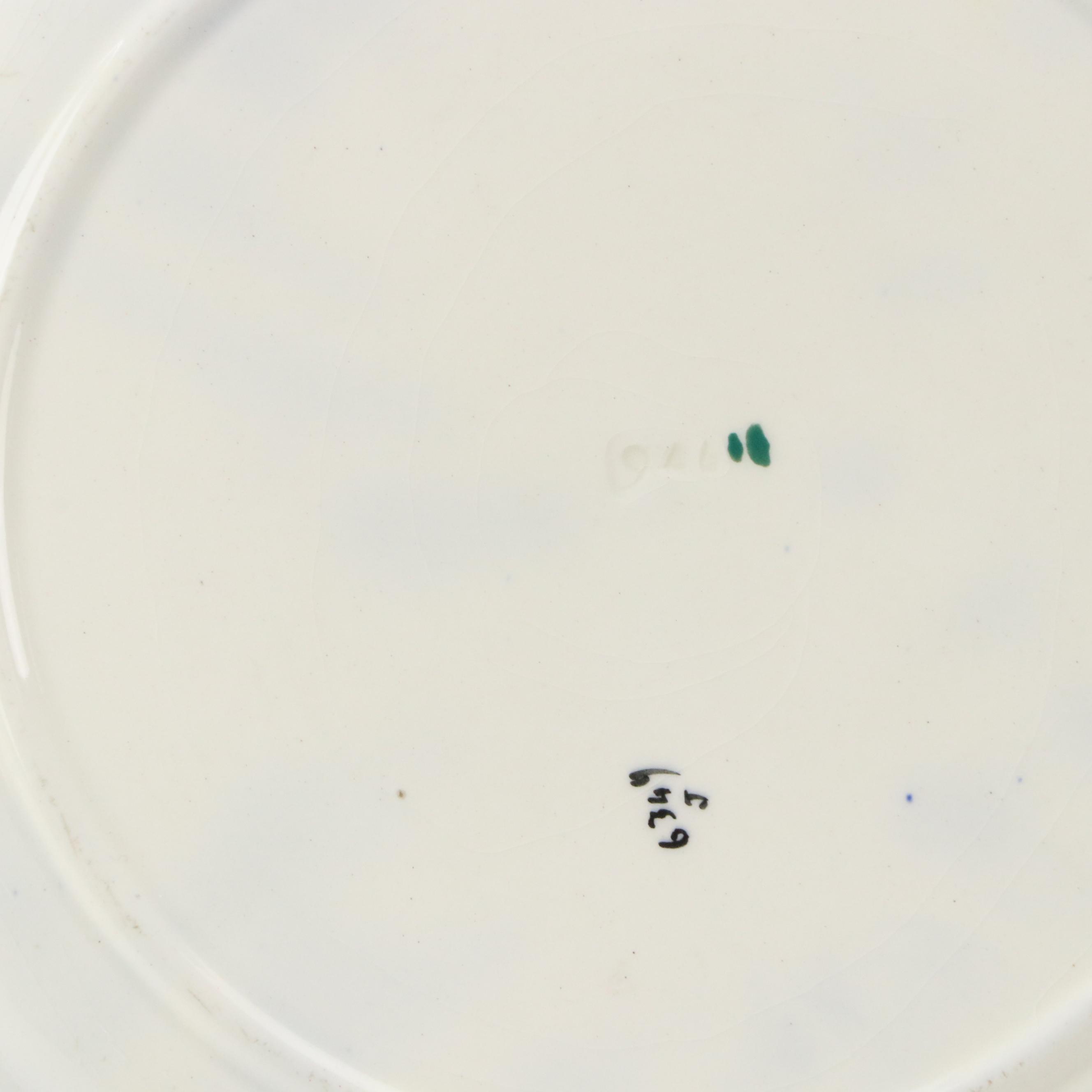 Maling Pottery English Art Deco Style Cabinet Plates, Early to Mid 20th Century