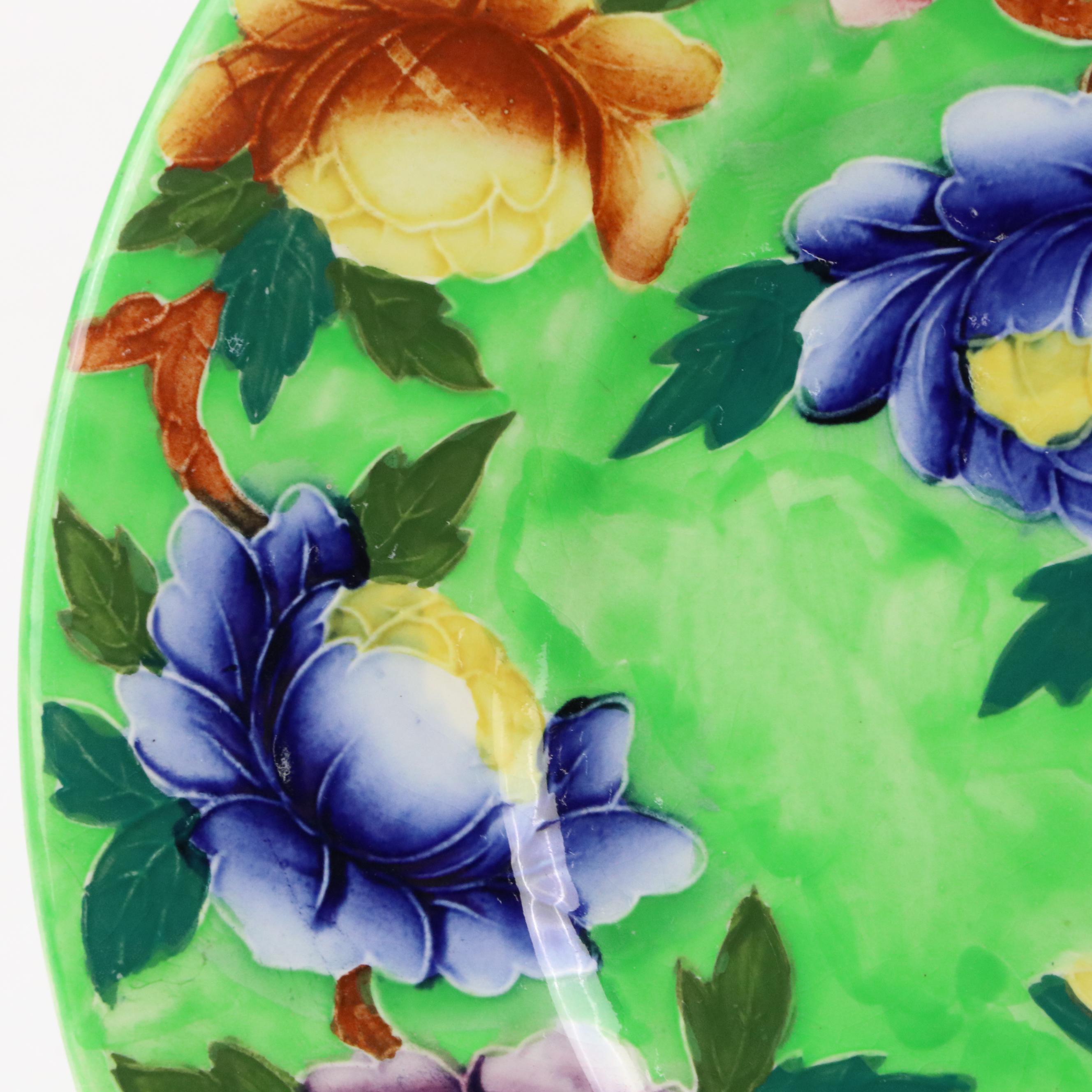 Maling Pottery English Art Deco Style Cabinet Plates, Early to Mid 20th Century