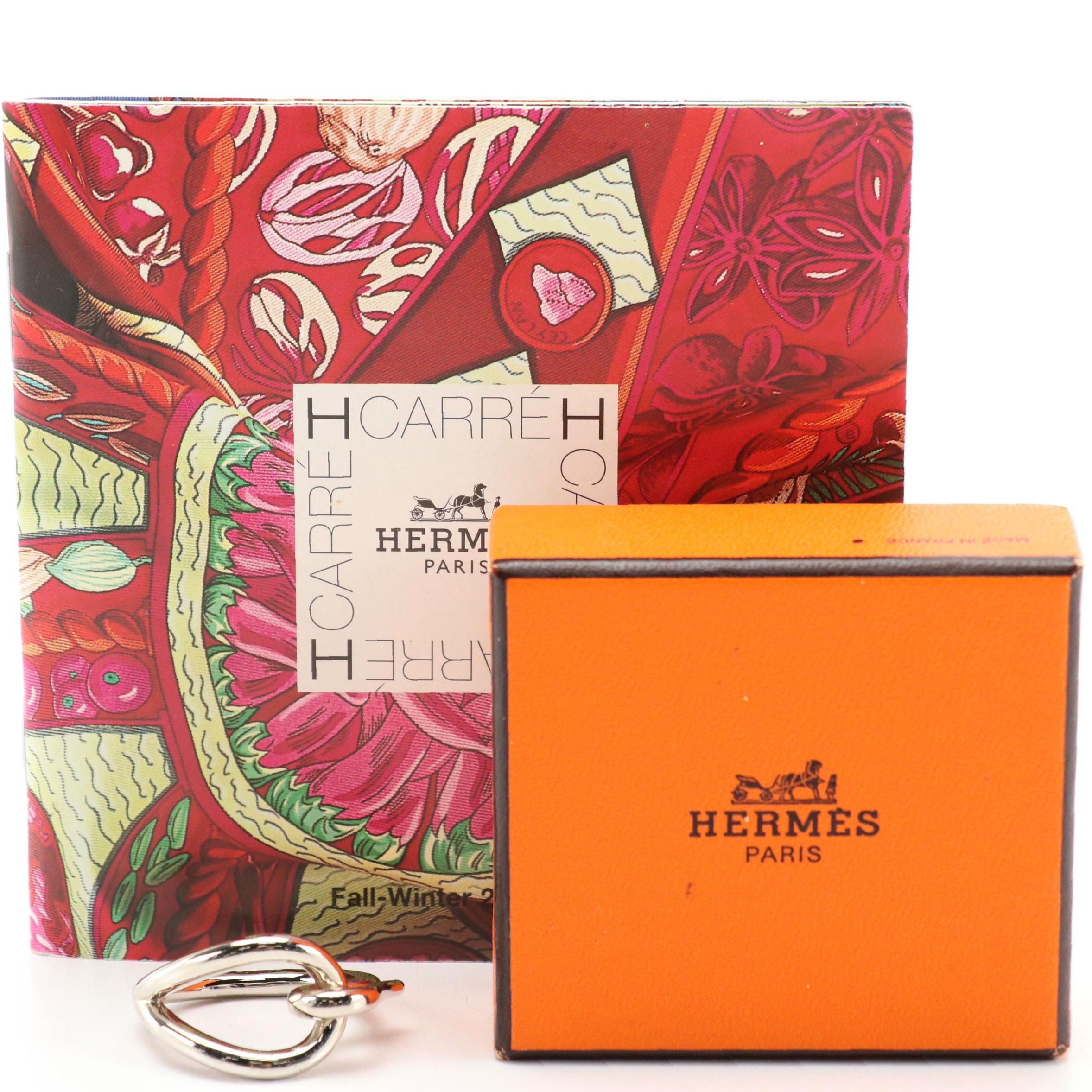 Hermès Silver-Tone Scarf Ring in Box, with Fall/Winter 2001/2002 Scarf Booklet