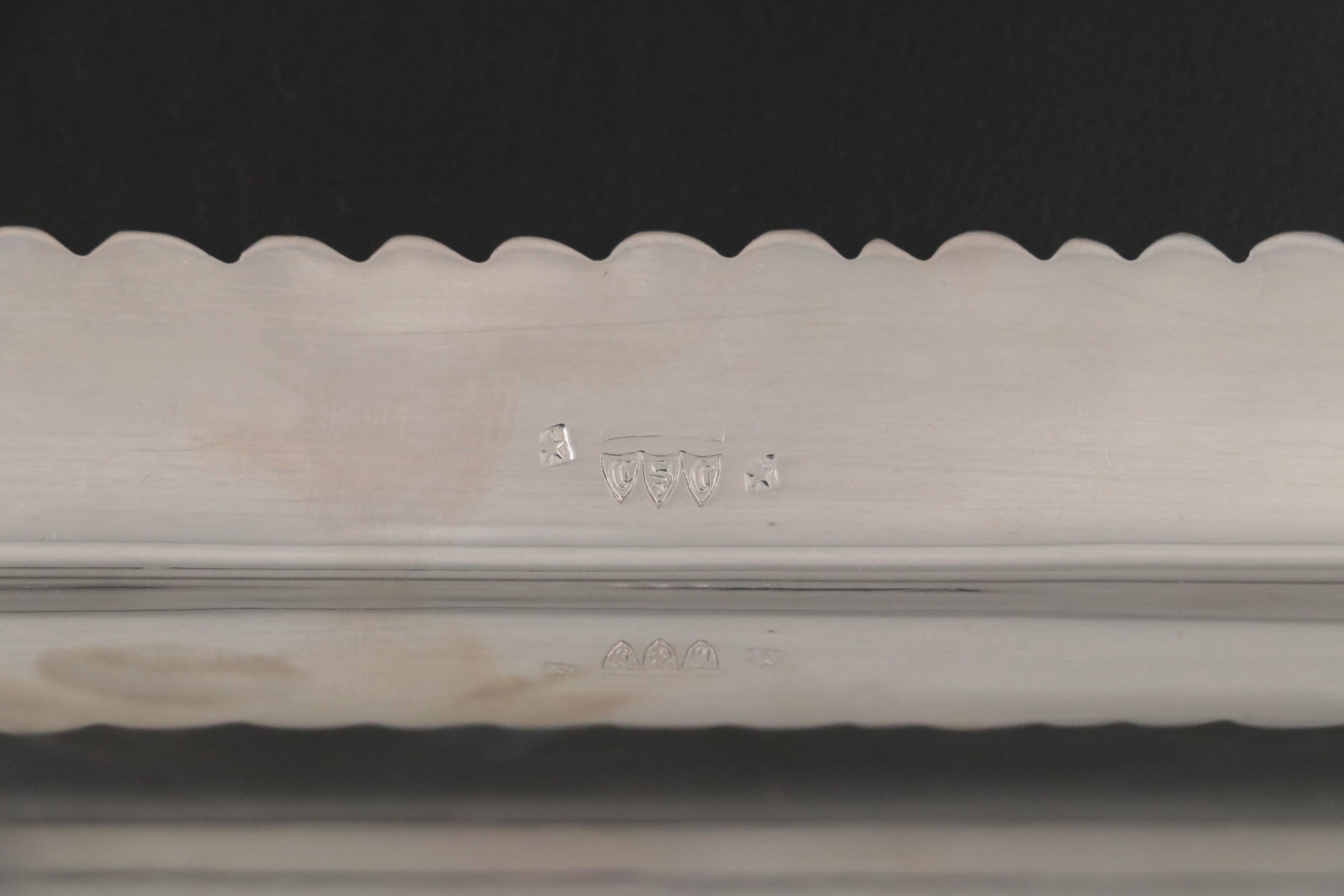 Crown Silver Co. Serving Dish with Bakelite Handles and Silver Plate Serveware