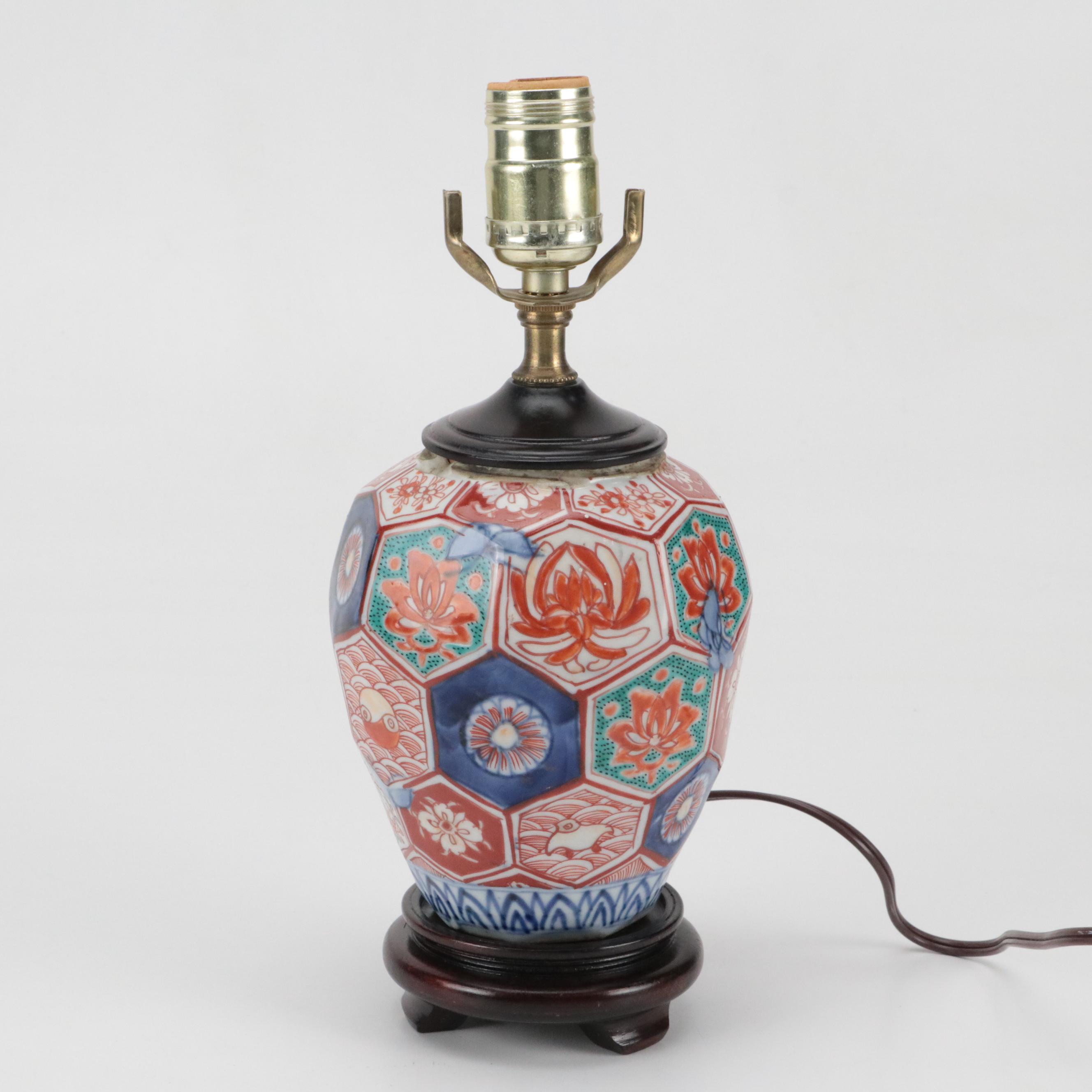 Hand-Painted Chinese Style Ceramic and Finished Wood Table Lamp