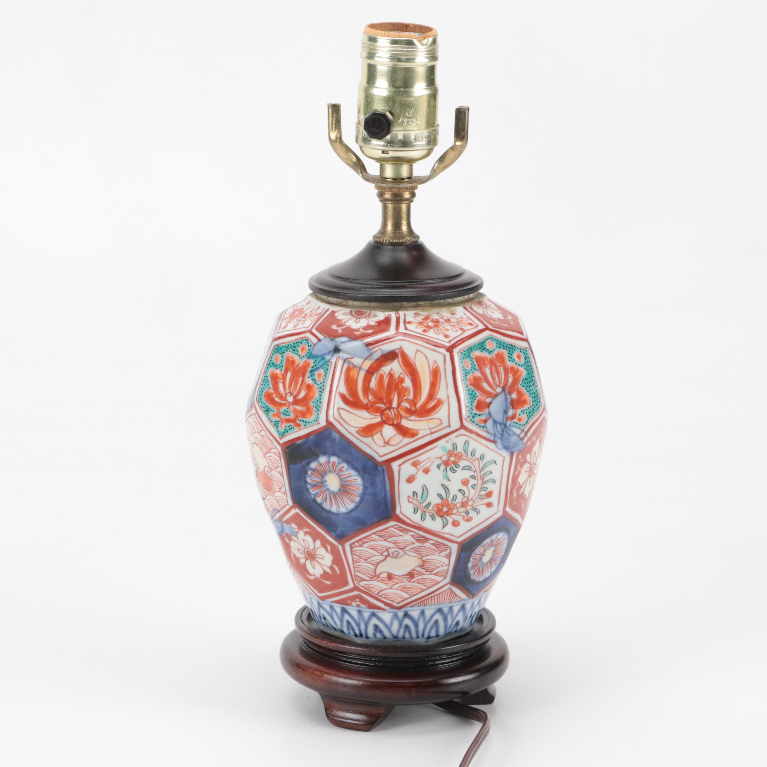 Hand-Painted Chinese Style Ceramic and Finished Wood Table Lamp