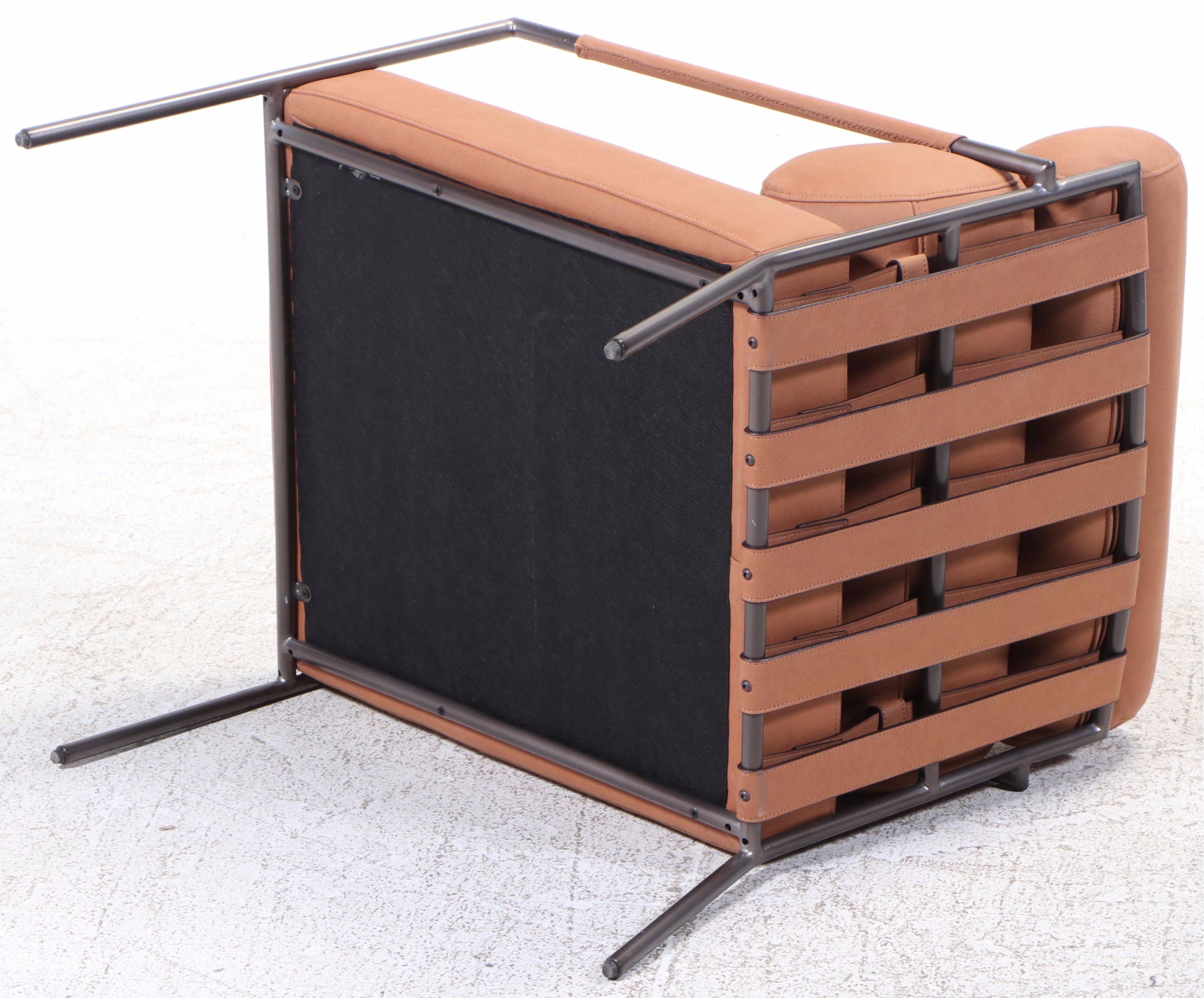 Modernist Style Powder-Coated Metal and Faux-Leather Lounge Chair