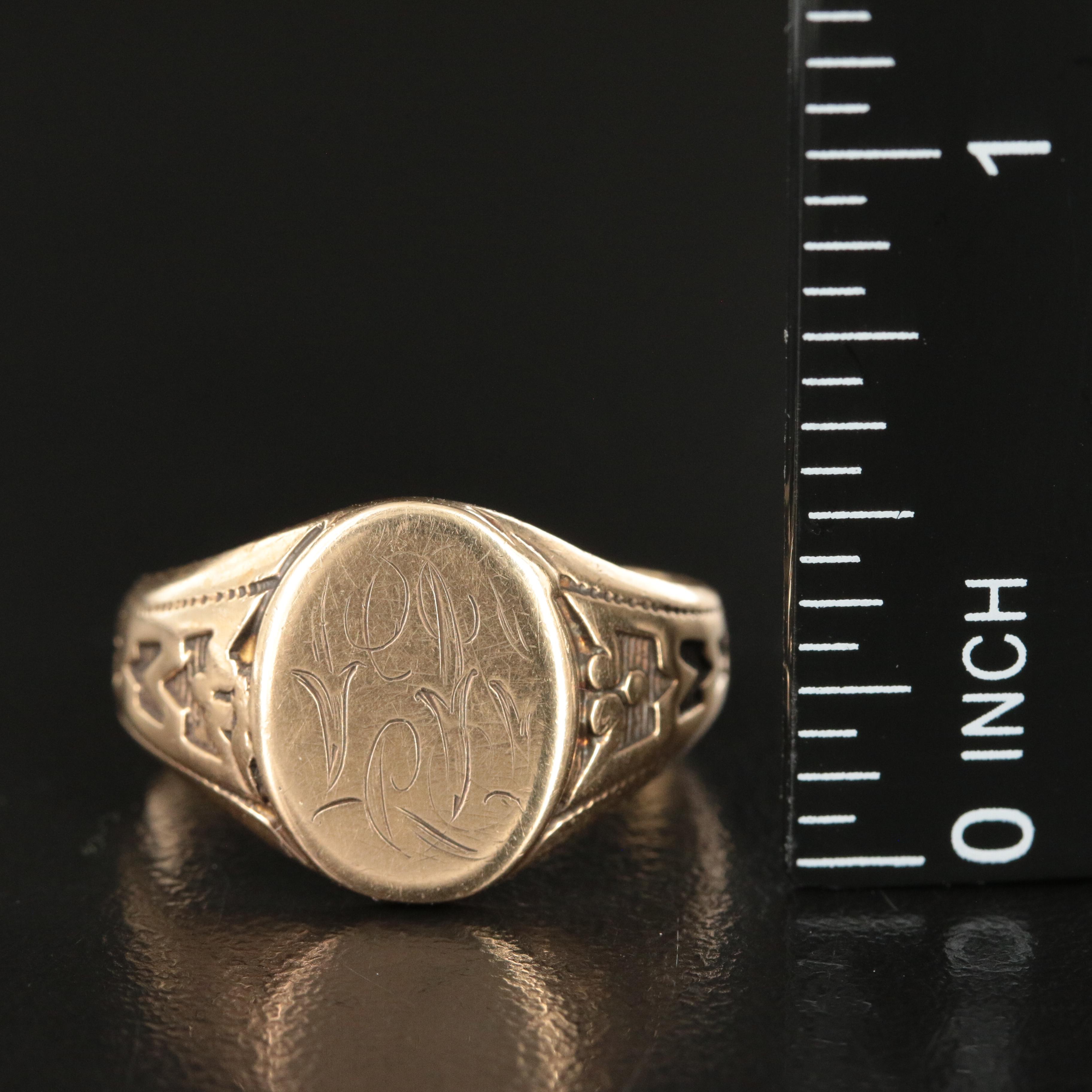 10K Signet Ring