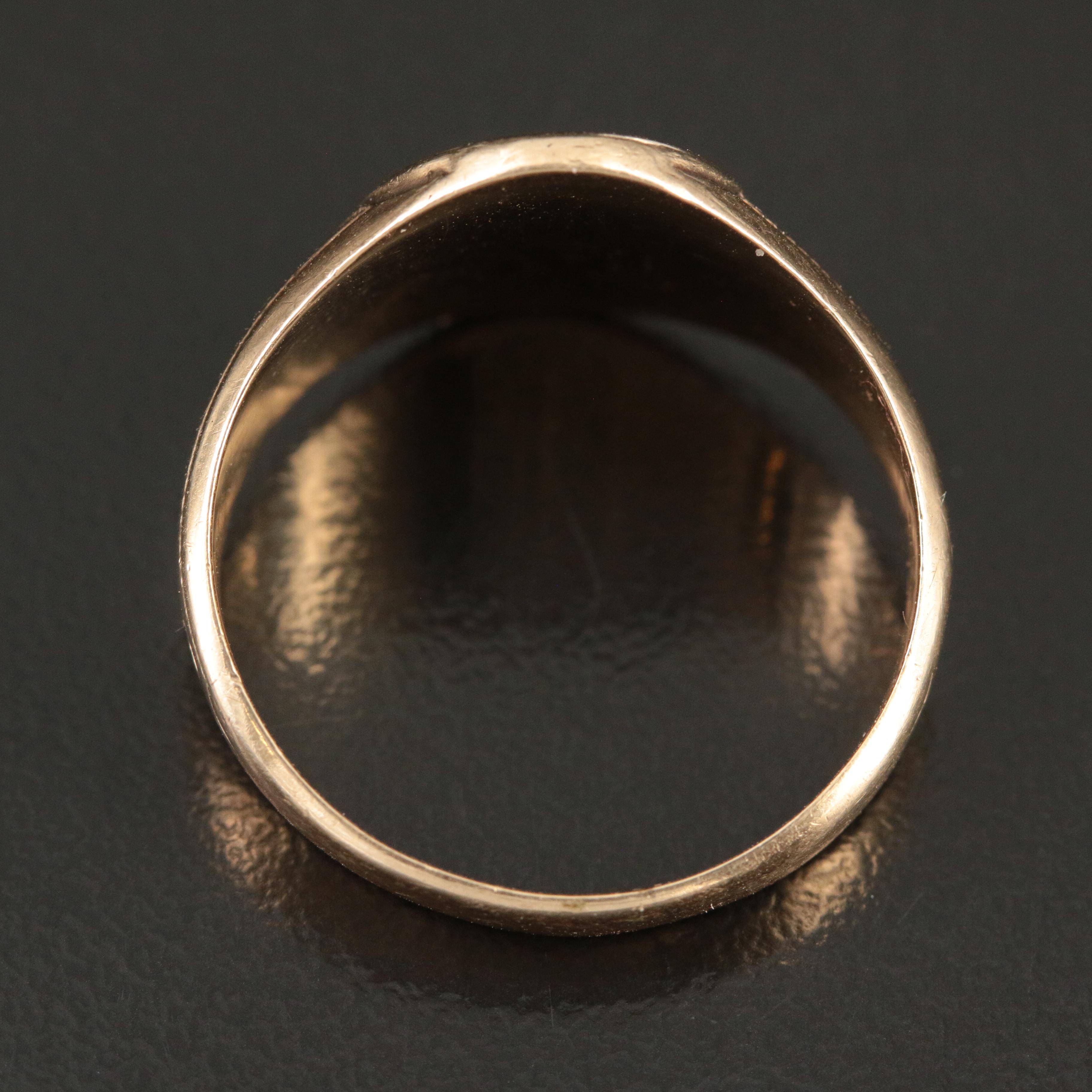 10K Signet Ring