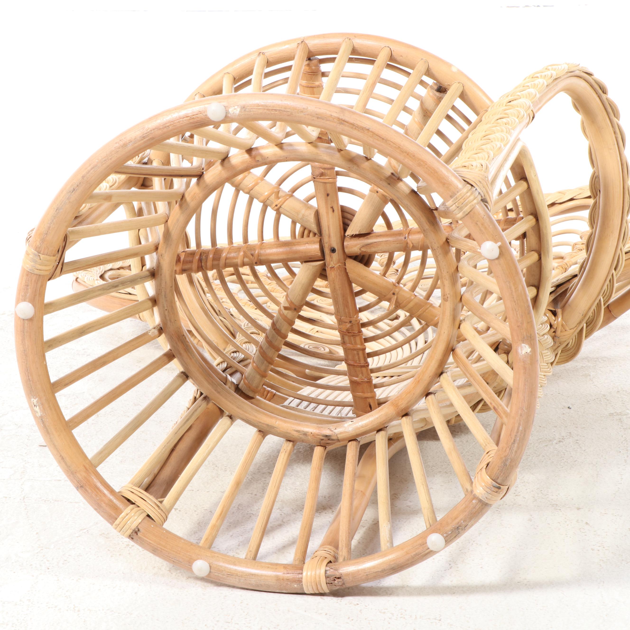 Blue Ocean Traders "Cabana" Rattan and Wicker Peacock Chair