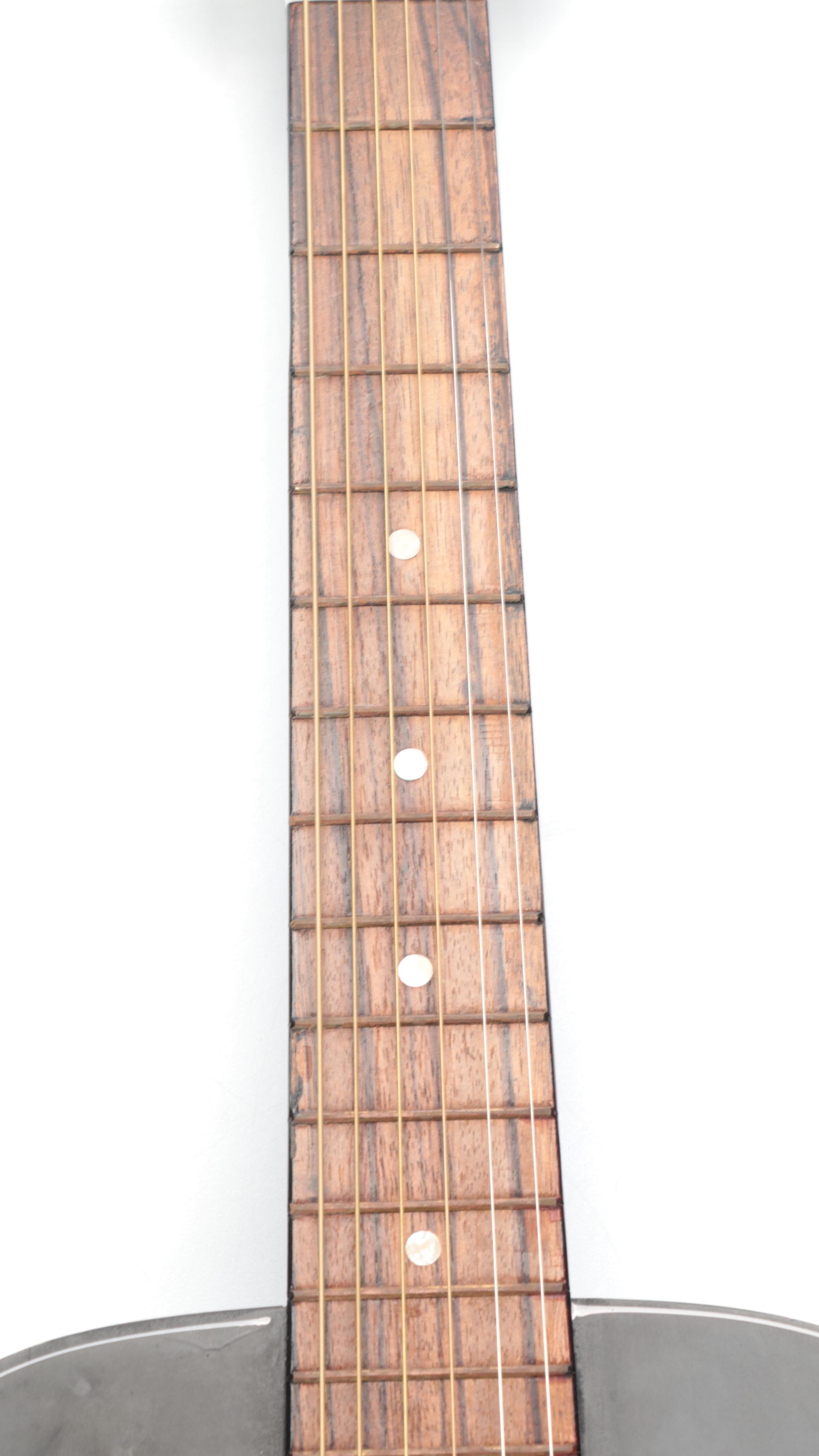 Acoustic Right-Handed 6 String Guitar