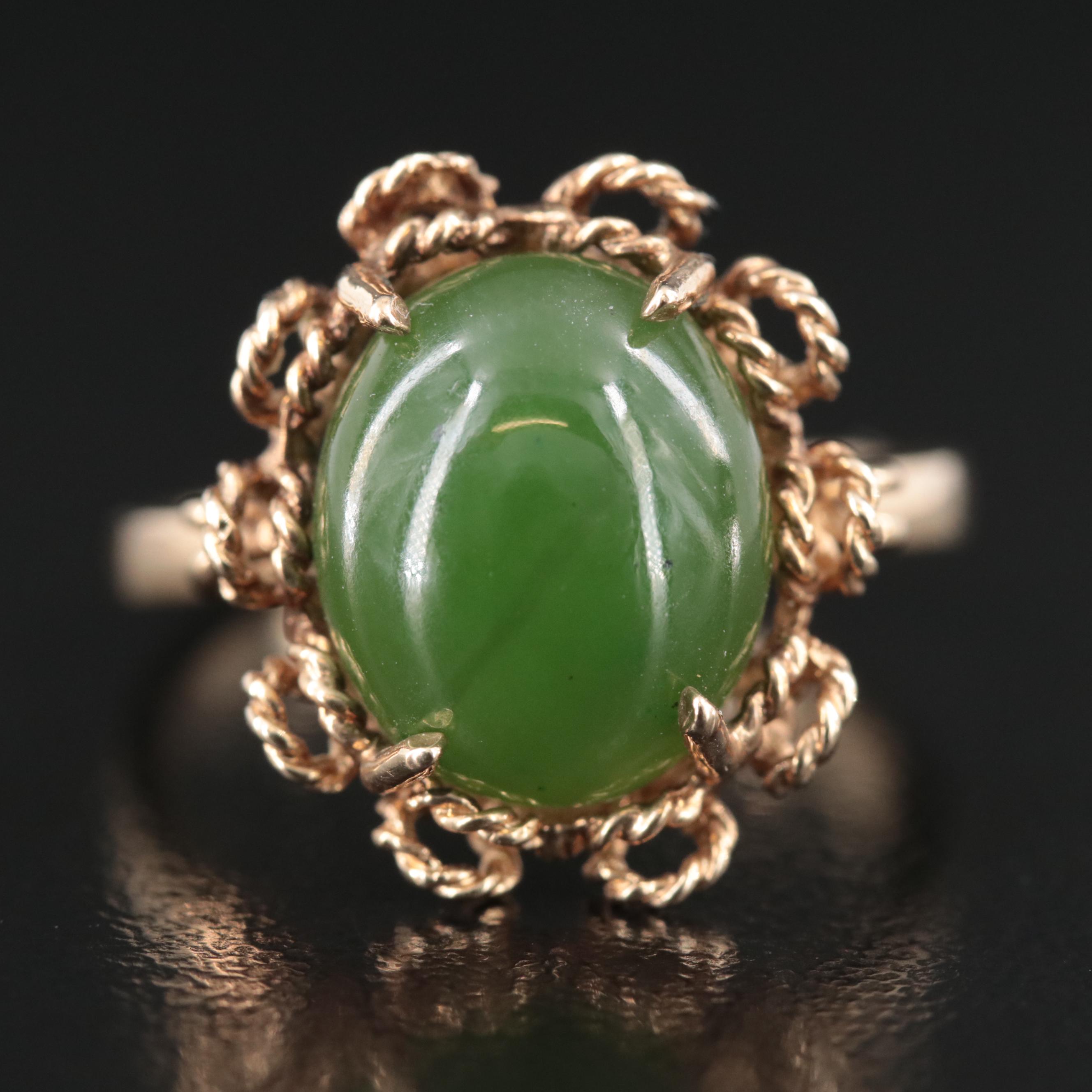 10K Nephrite Ring with Rope Trim