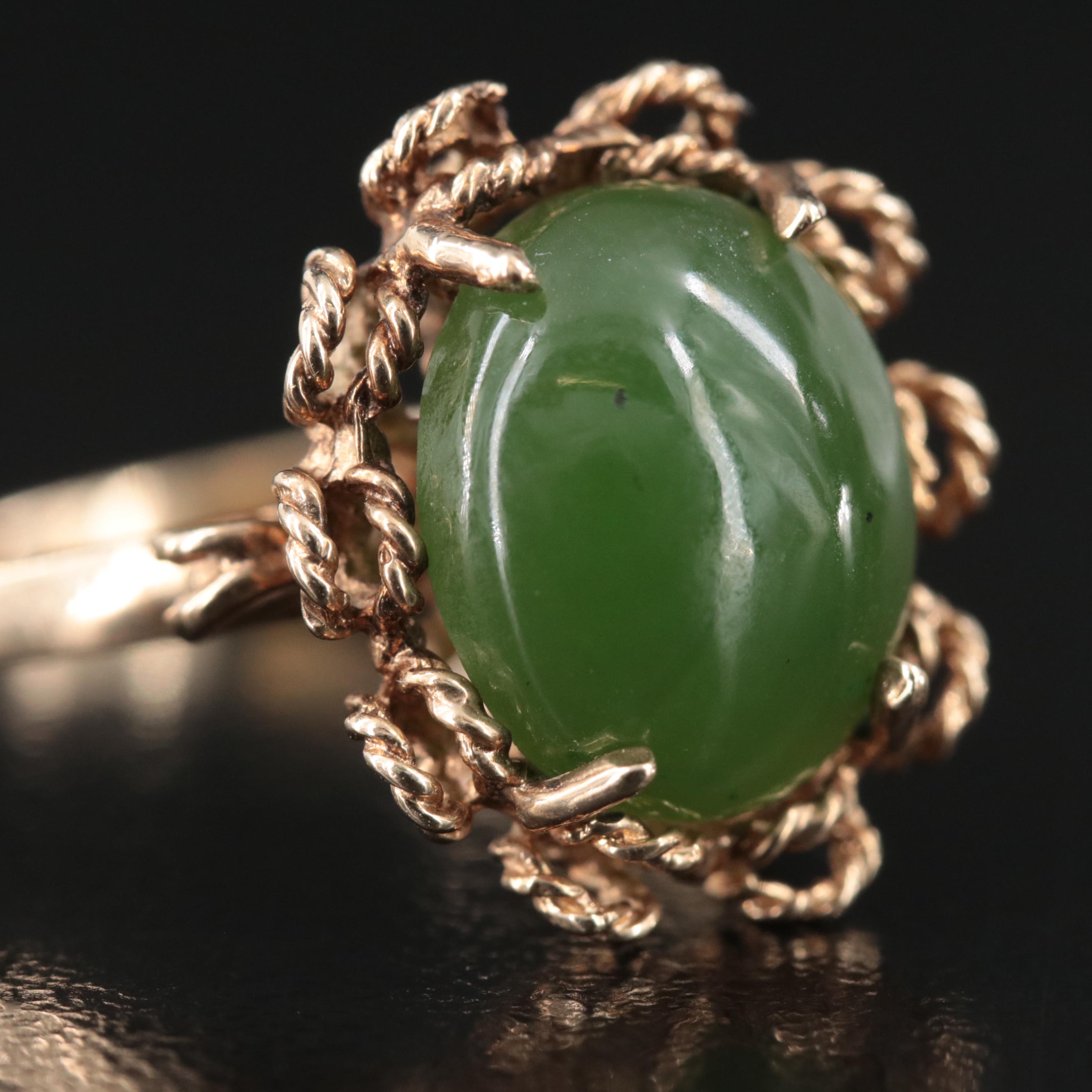 10K Nephrite Ring with Rope Trim