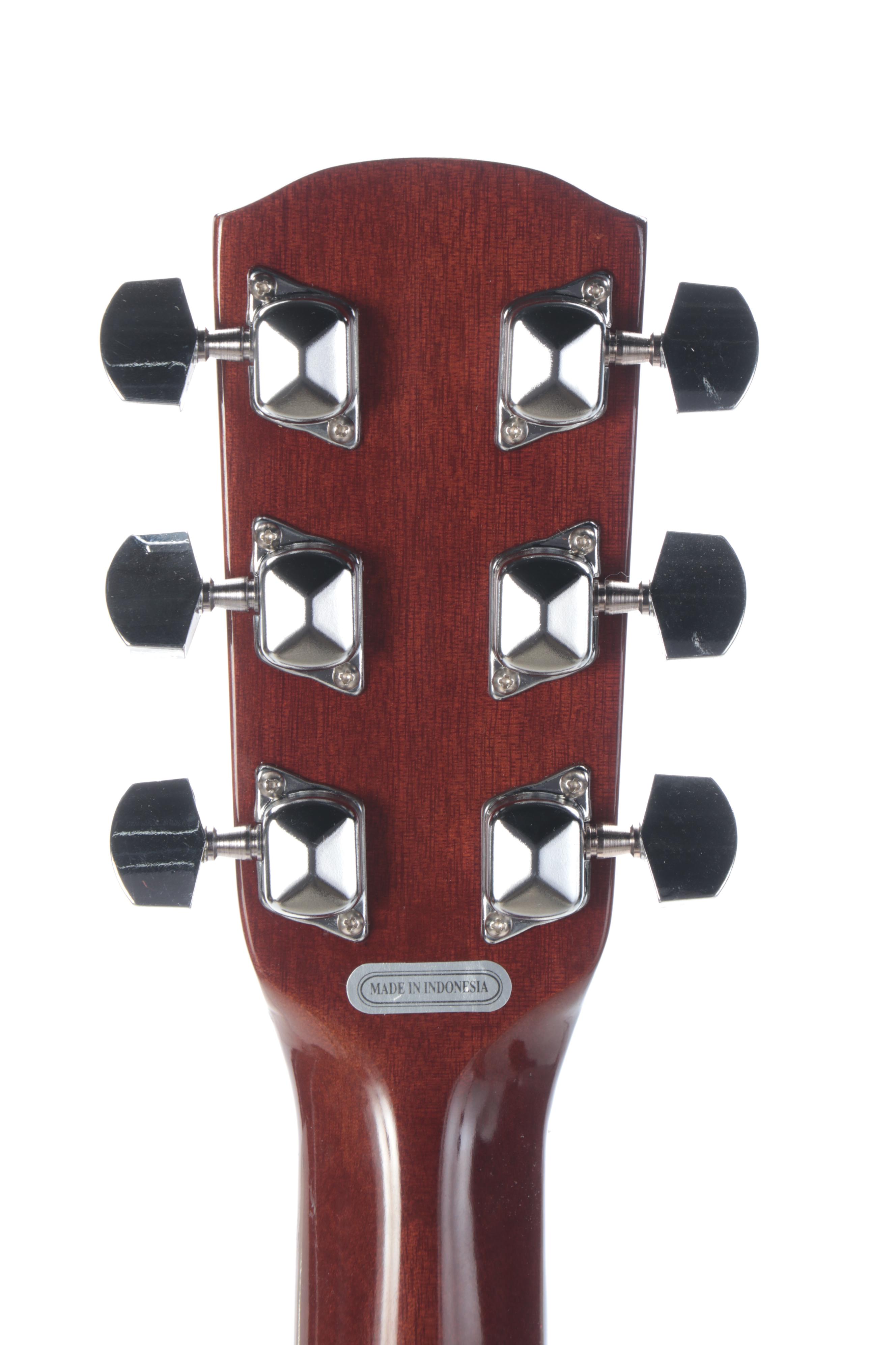 Alvarez RD10 Right-Handed Acoustic Guitar