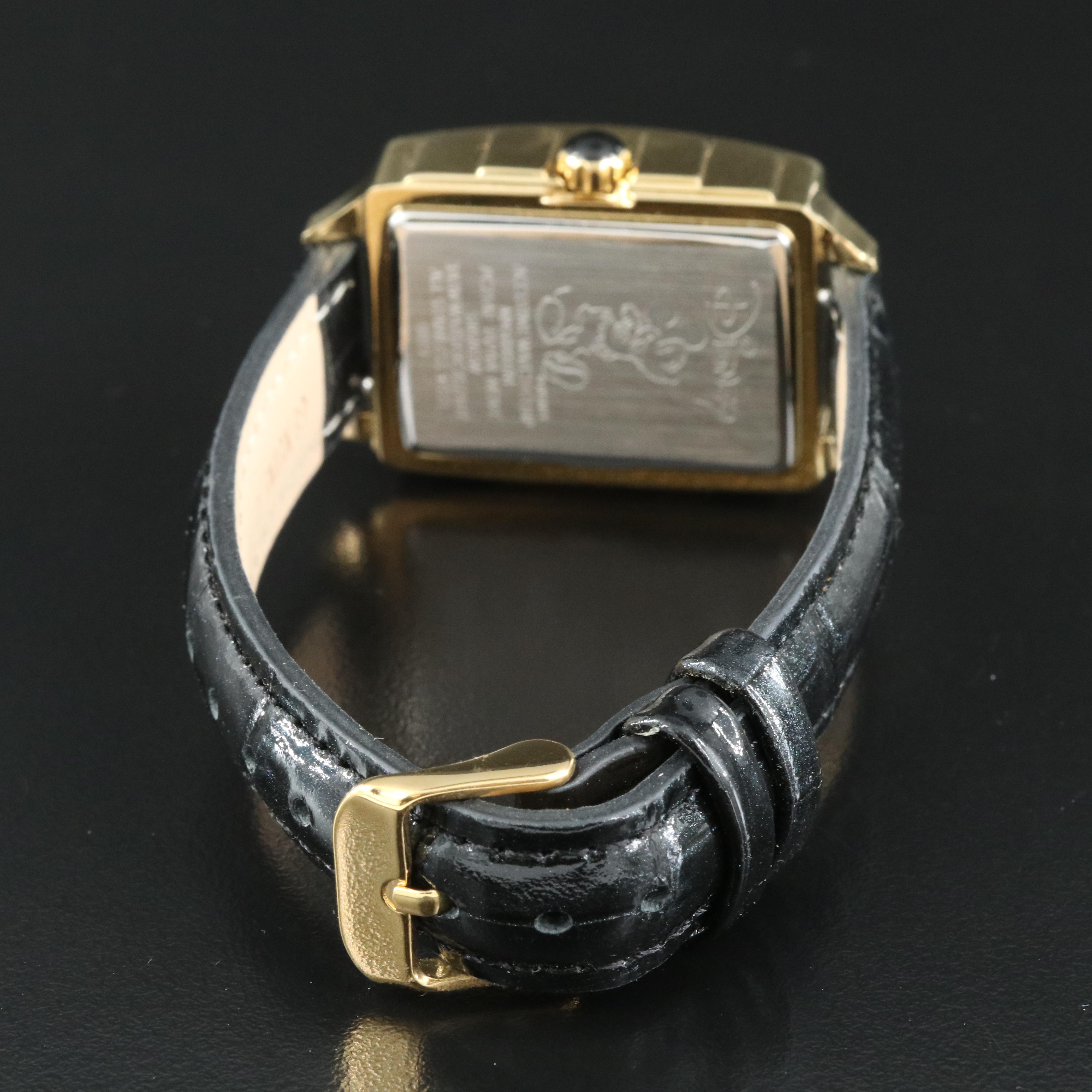 Accutime Disney Minnie Mouse Watch with Interchangeable Watch Band Set