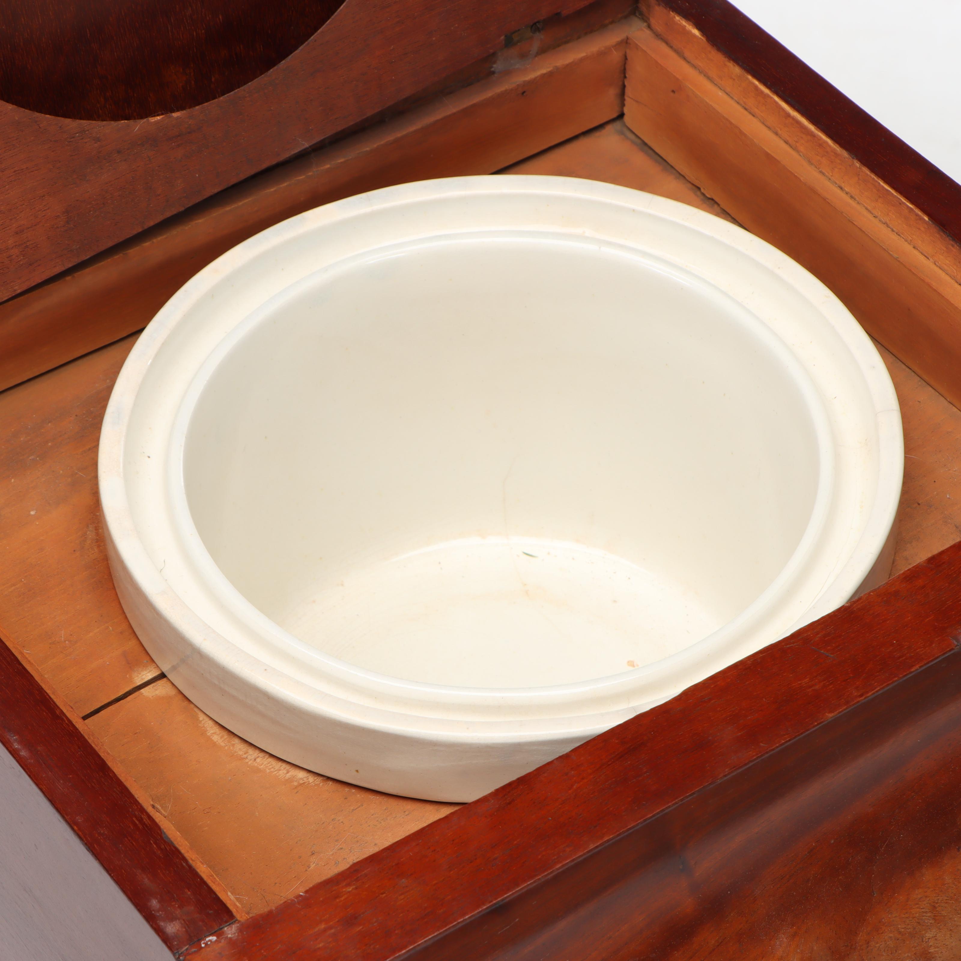 American Classical Mahogany Lift-Lid Chamber Pot Stand, 19th Century