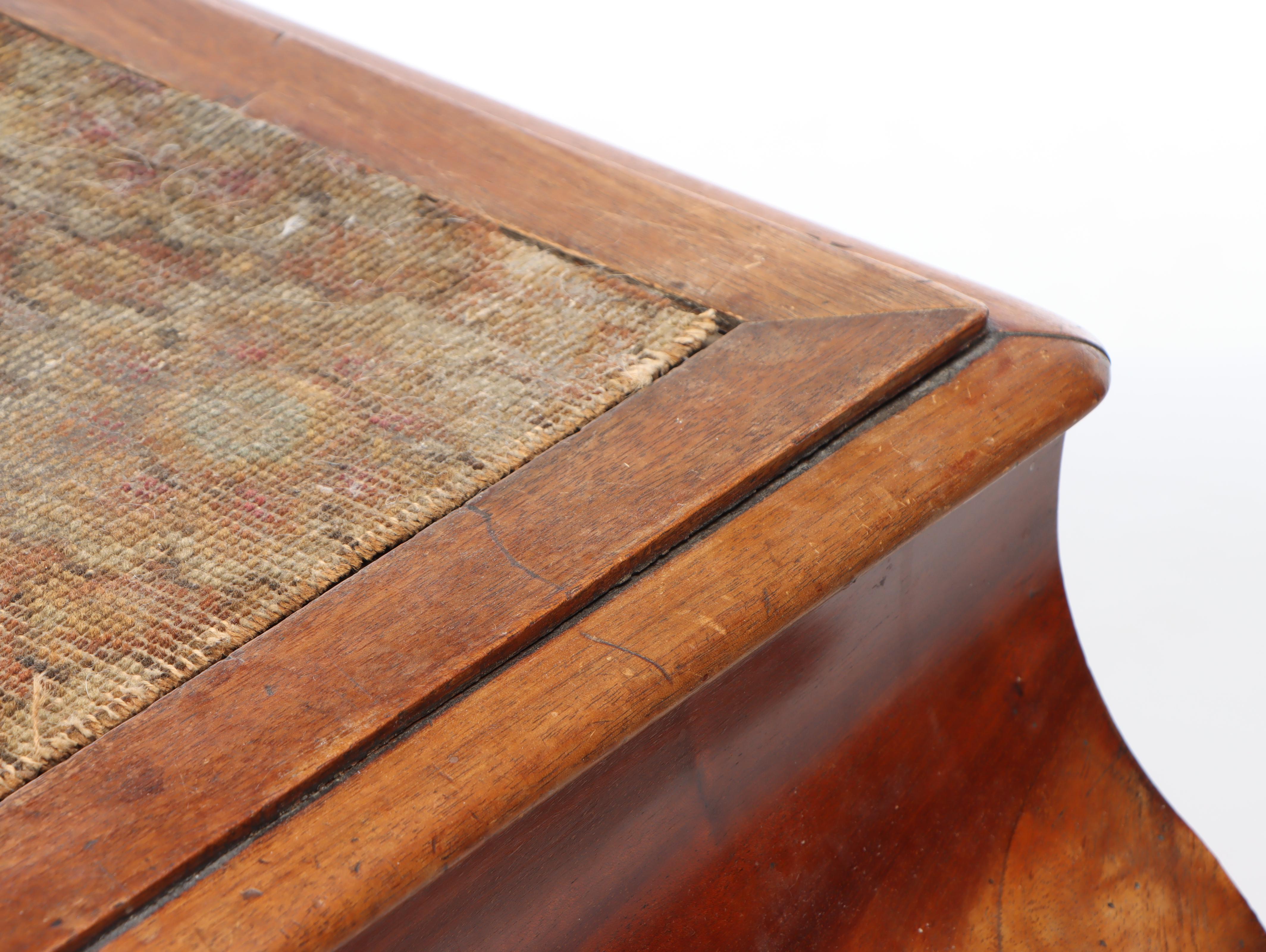 American Classical Mahogany Lift-Lid Chamber Pot Stand, 19th Century