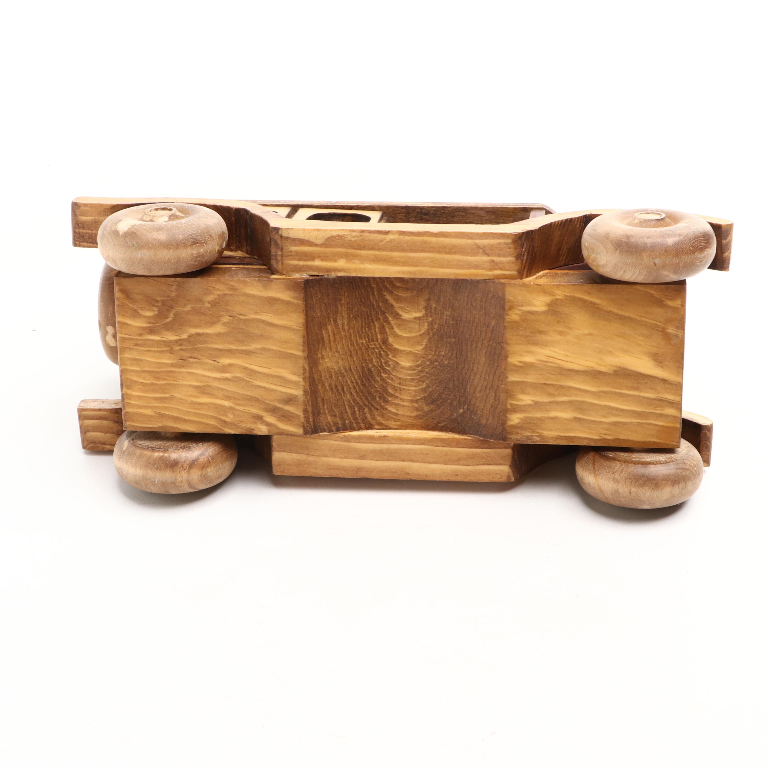 Classic Car Wooden Art Collection Toy Vehicle with Other Hand-Carved Toy Cars