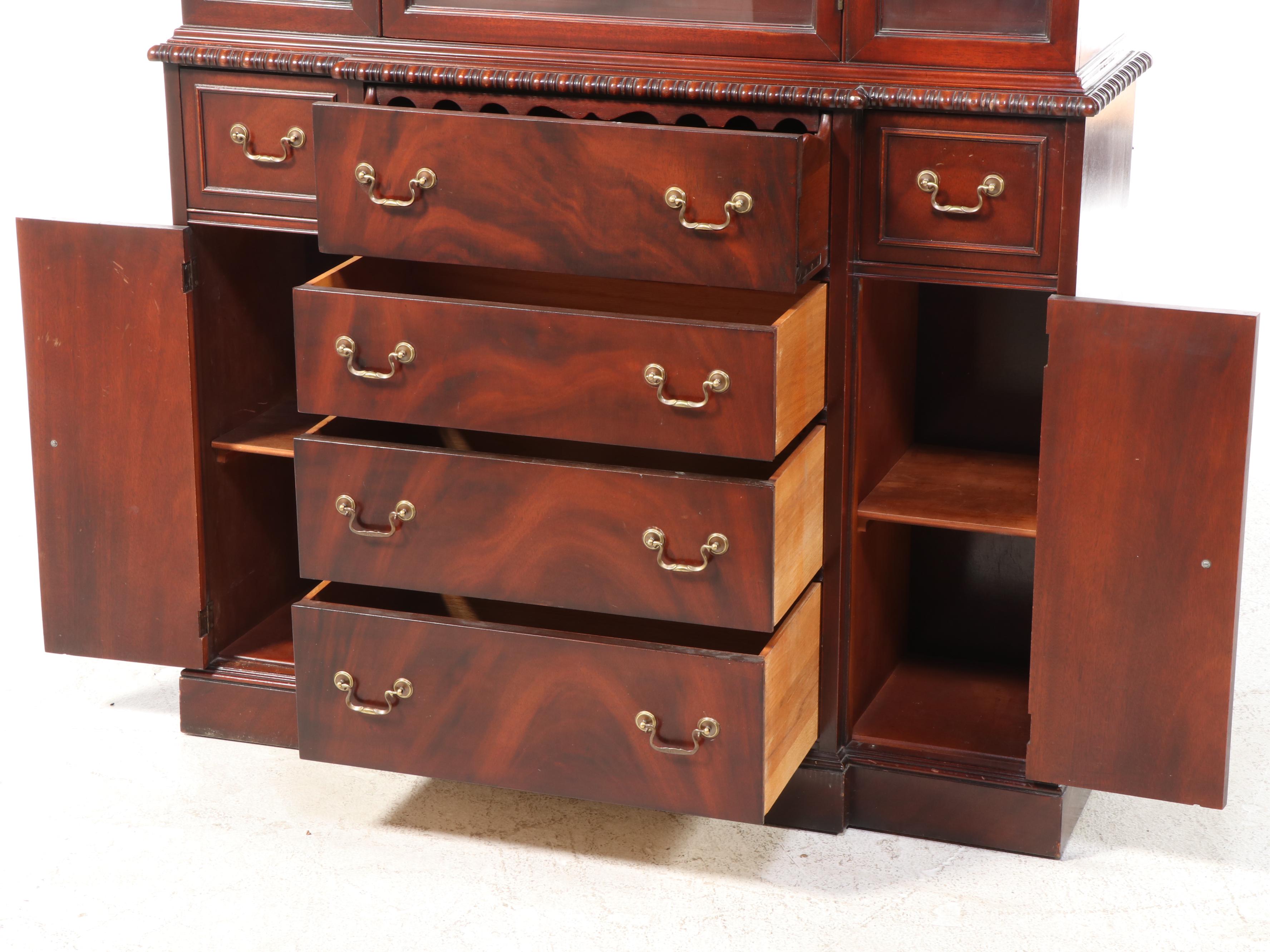 Federal Style Mahogany Secretary Bookcase, Mid to Late 20th Century