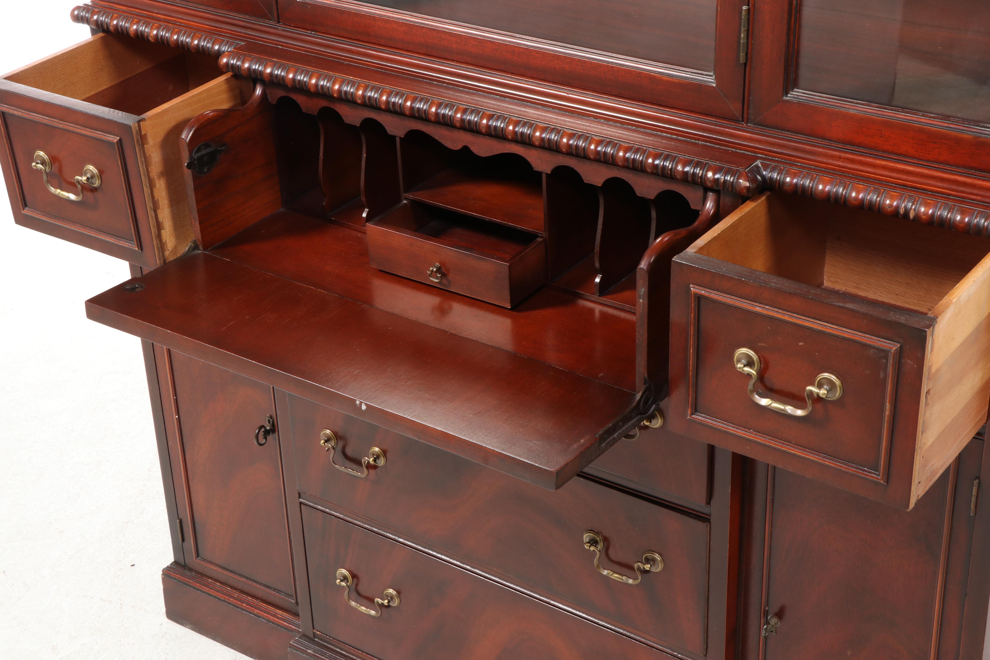 Federal Style Mahogany Secretary Bookcase, Mid to Late 20th Century