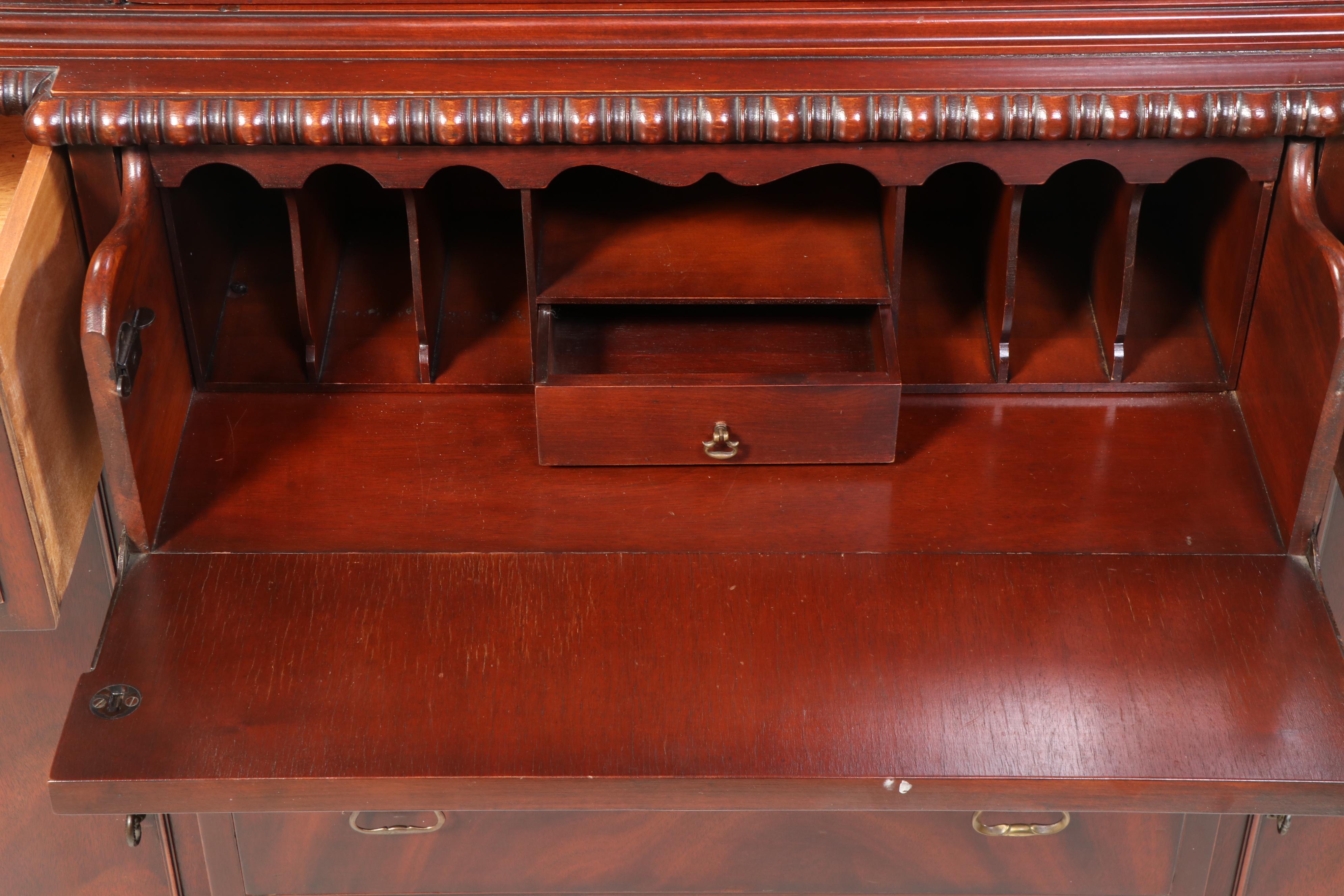Federal Style Mahogany Secretary Bookcase, Mid to Late 20th Century