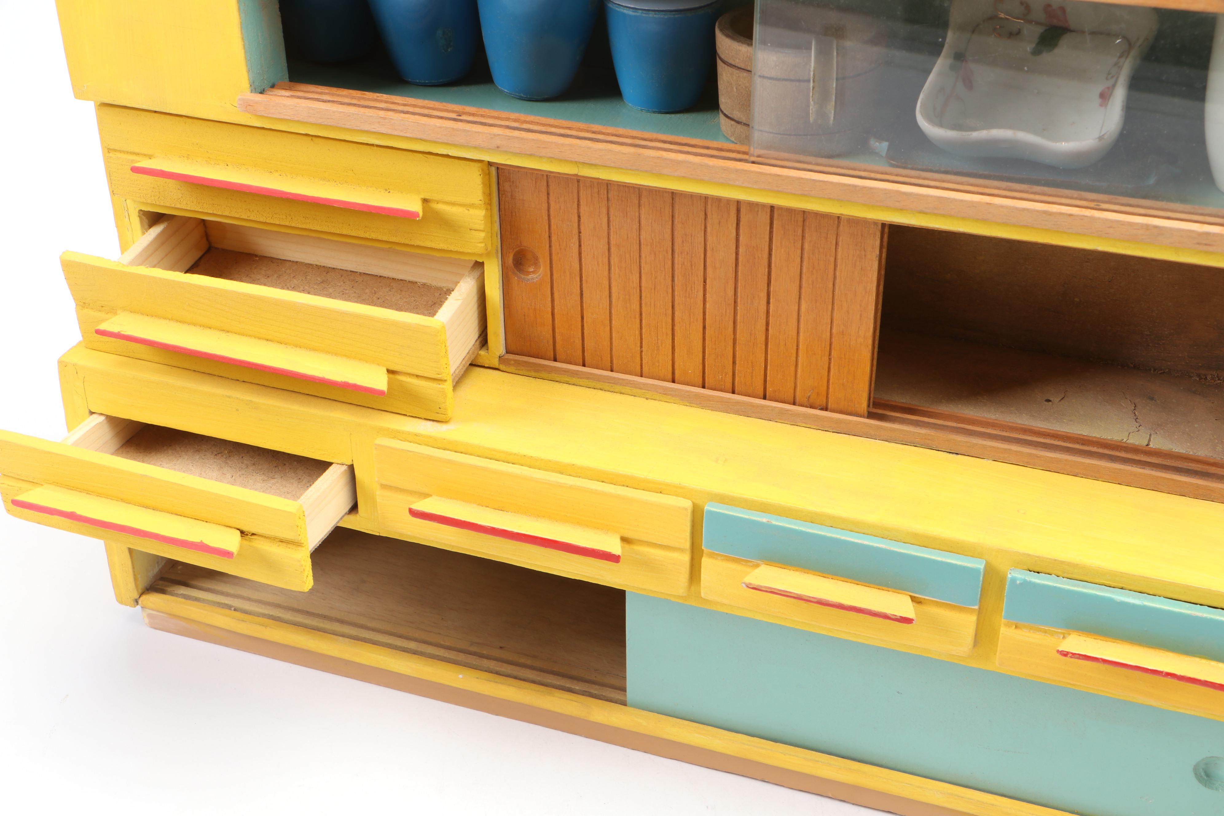 Handmade Hand-Painted Wood Toy Kitchen with More Kitchen Accessories