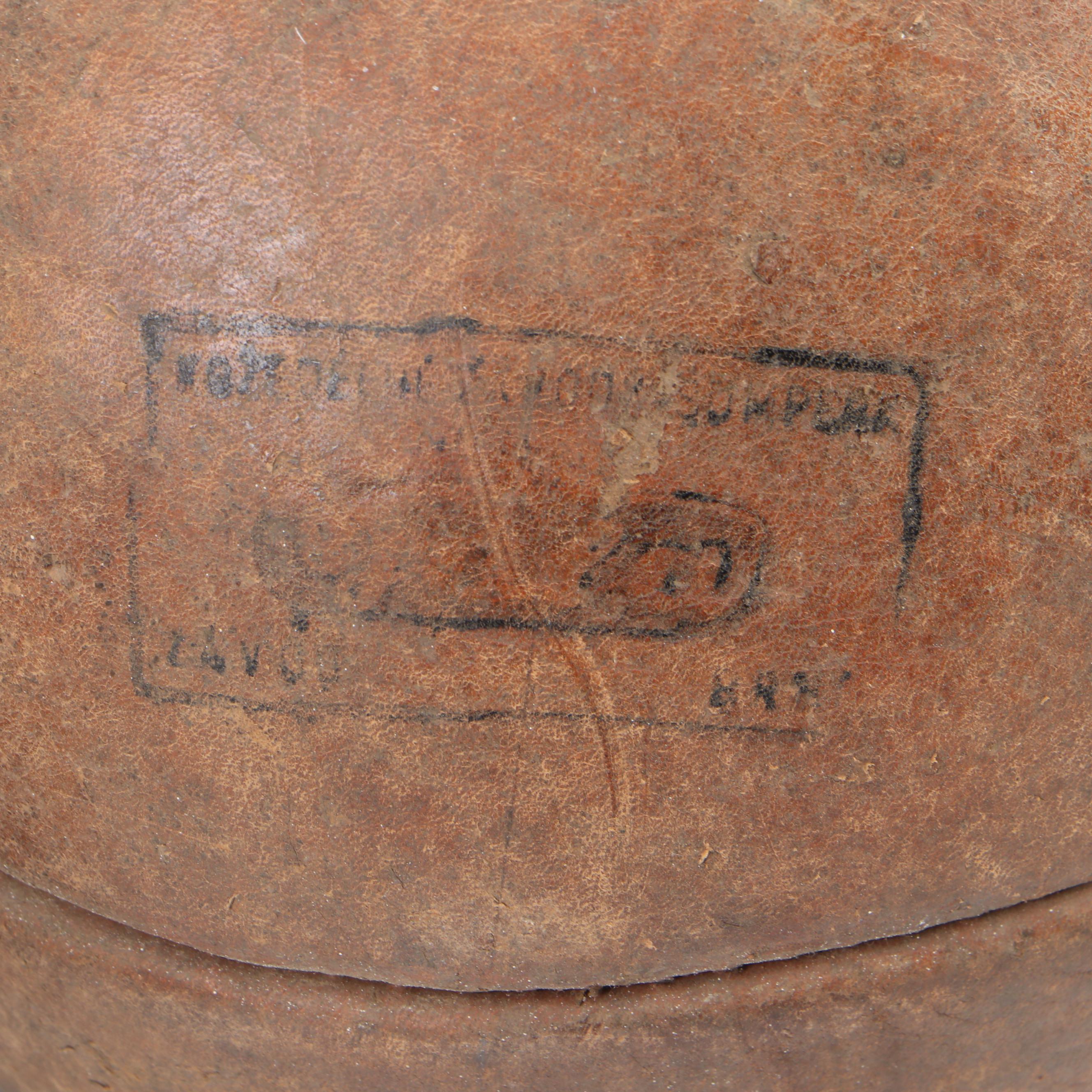 2 kg Leather Medicine Ball with More Brown Leather Medicine Balls