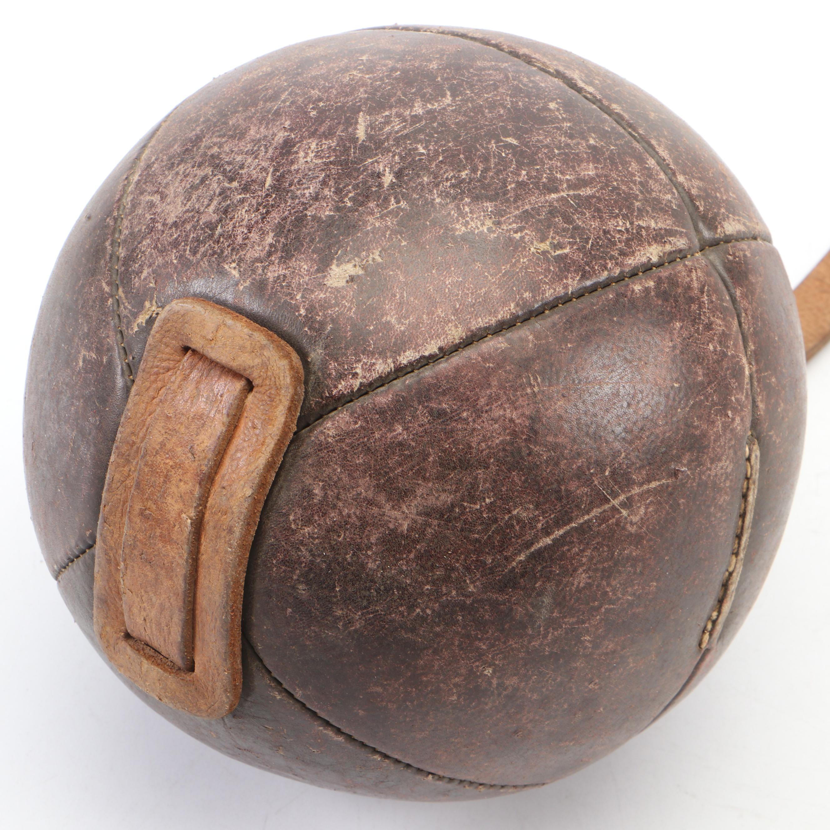 2 kg Leather Medicine Ball with More Brown Leather Medicine Balls