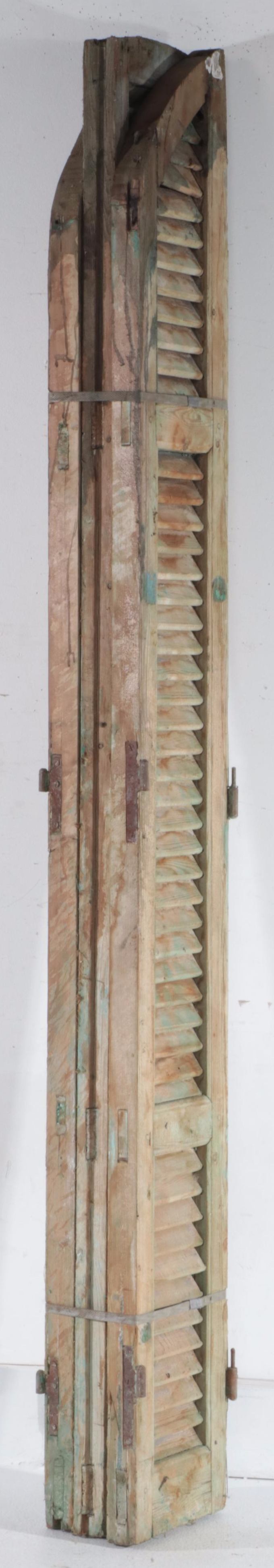 Three-Piece Arch Top Louvered Wood Shutters