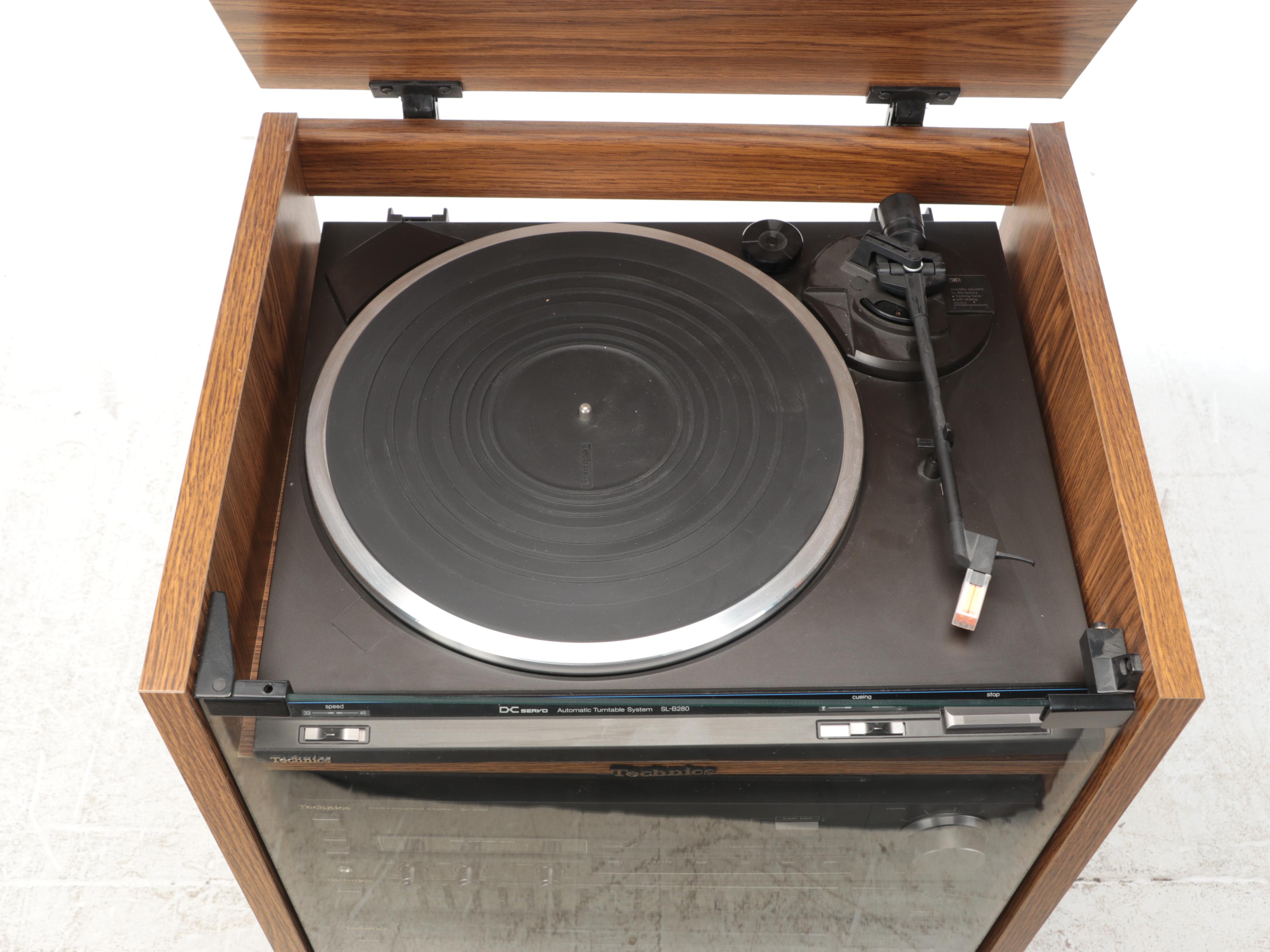 Technics Hi-Fi System in Cabinet with Floor Speakers