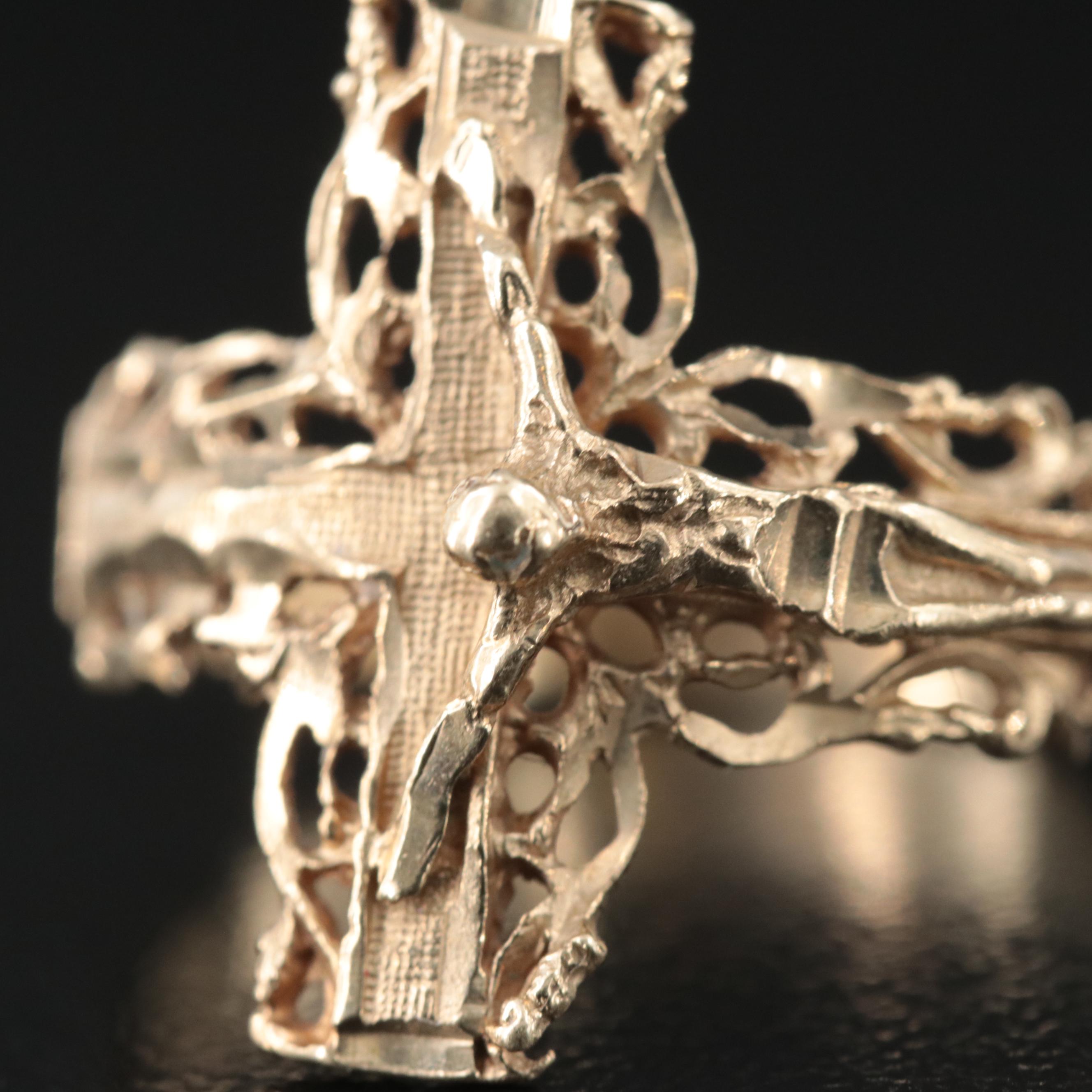 10K Crucifix Ring