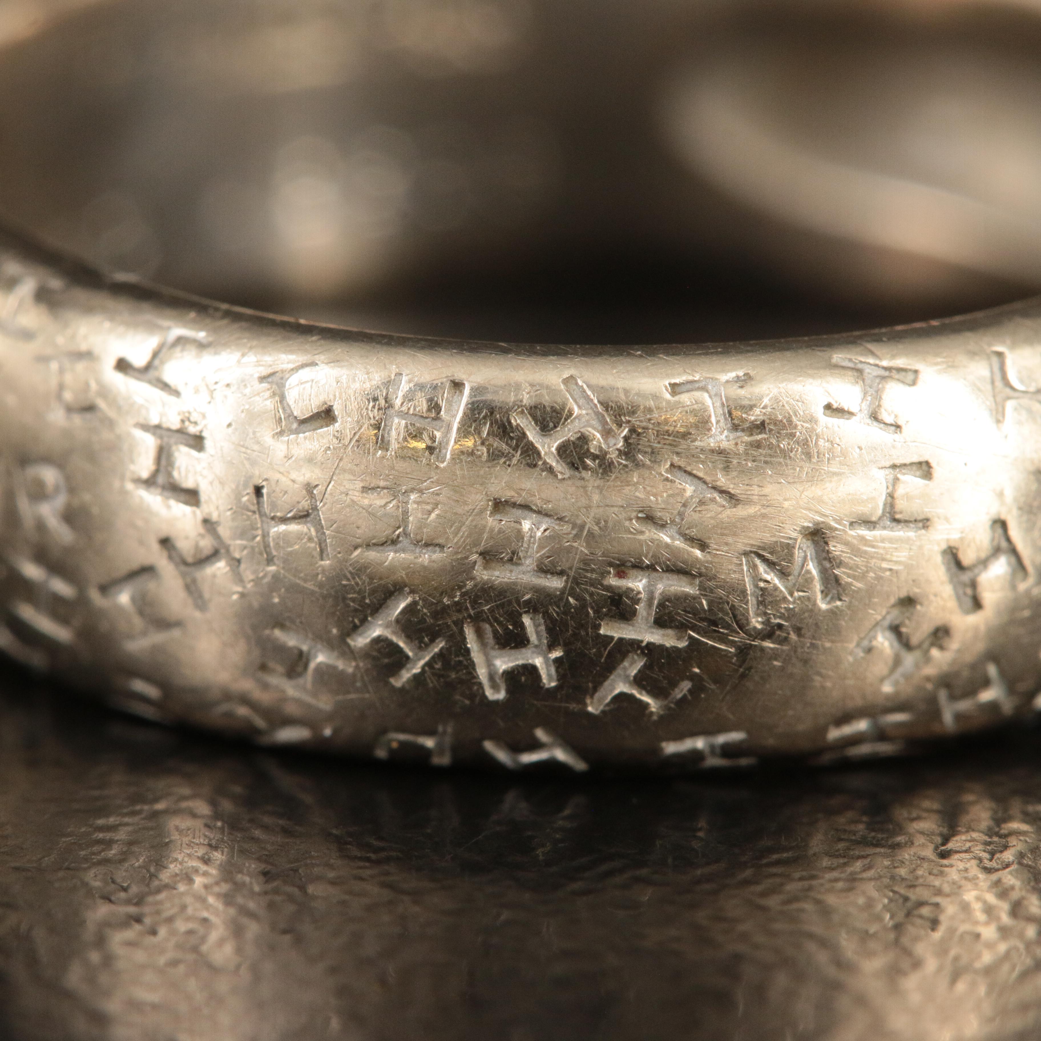 Hermès "Tohu Bohu" 18K Band