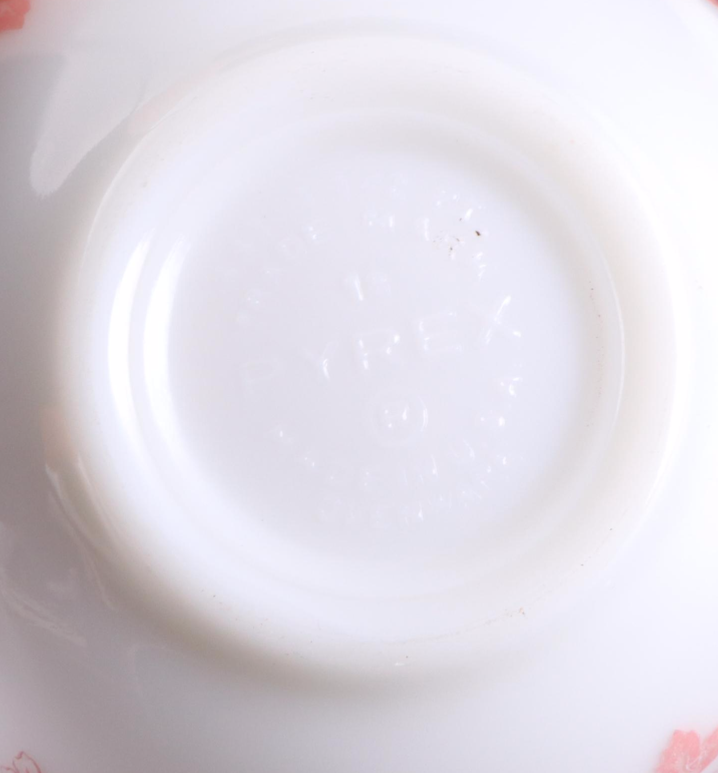 Pyrex "Gooseberry Pink" Glass Cinderella Mixing Bowls, 1957–1966