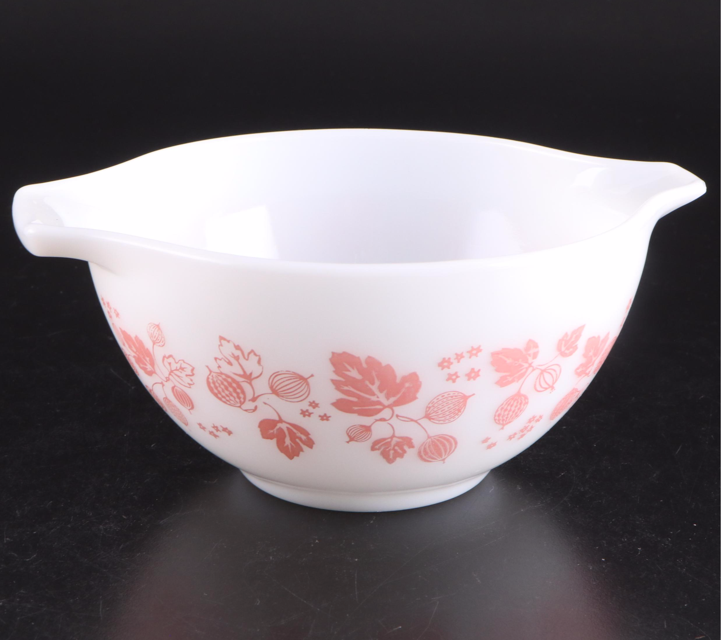 Pyrex "Gooseberry Pink" Glass Cinderella Mixing Bowls, 1957–1966
