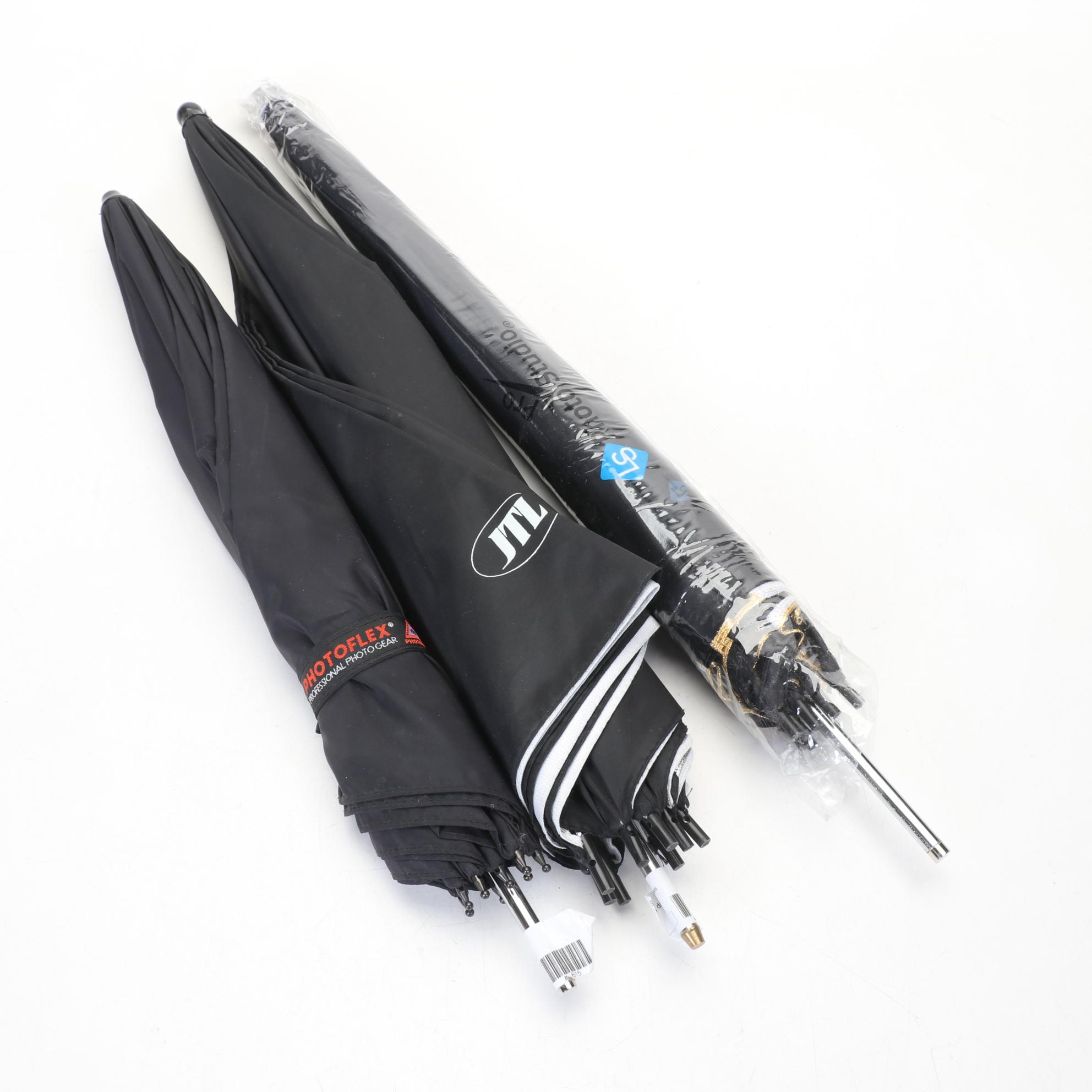 Three Photogenic StudioMax II 320 Flash Heads with Reflectors