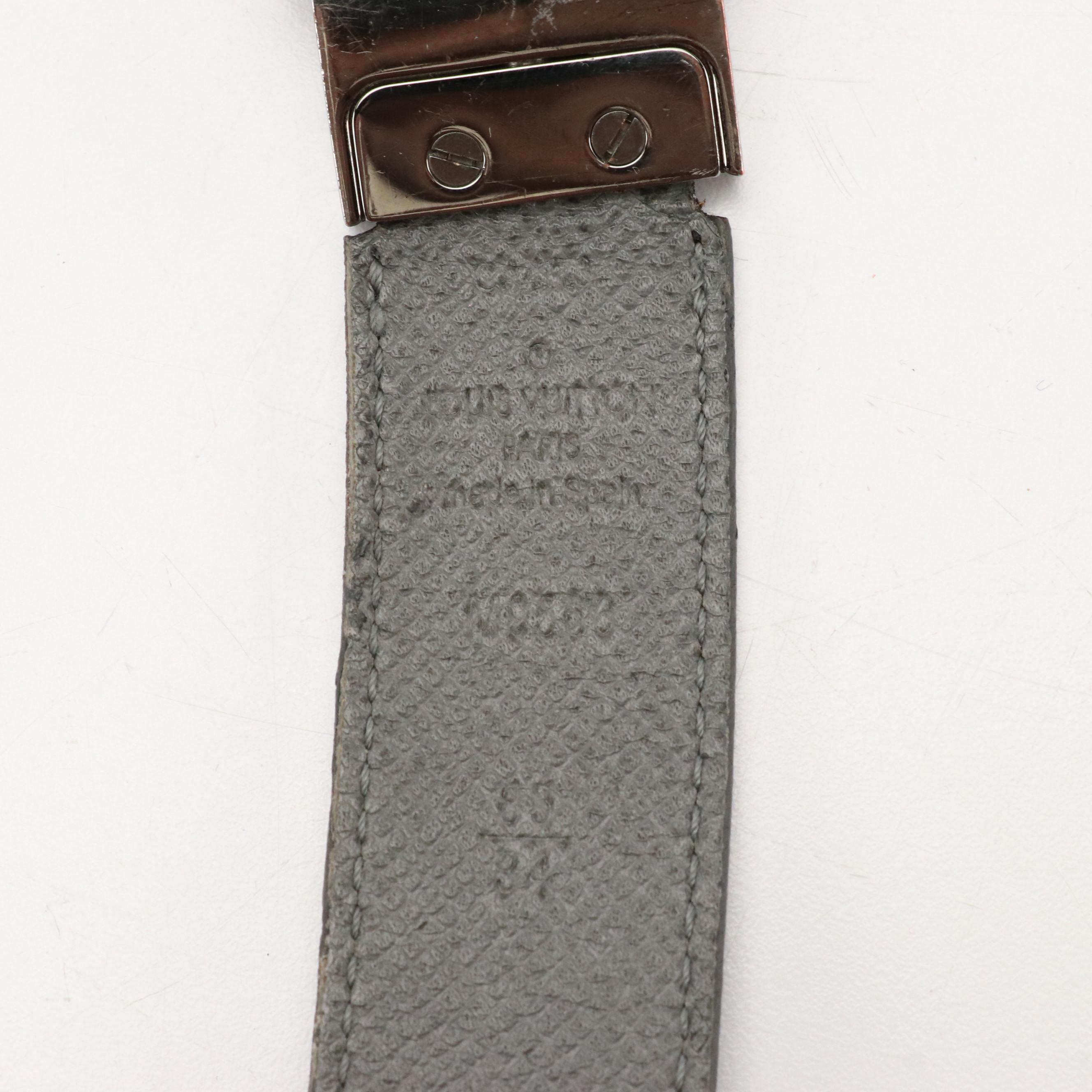 Men's Louis Vuitton Reversible Belt in Black and Grey Textured Leather