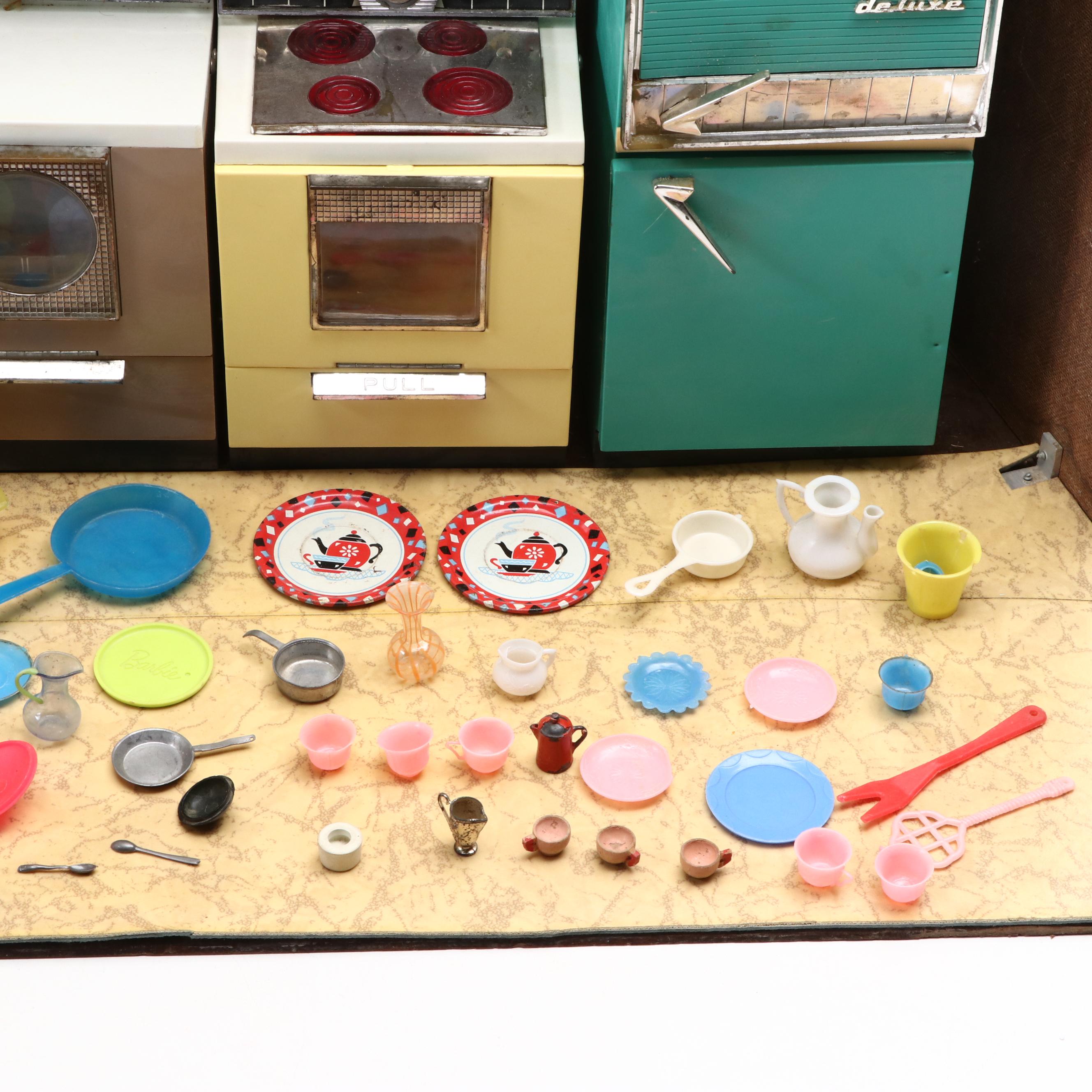 Deluxe Reading "Dream Kitchen" Doll Playset, Mid-20th Century