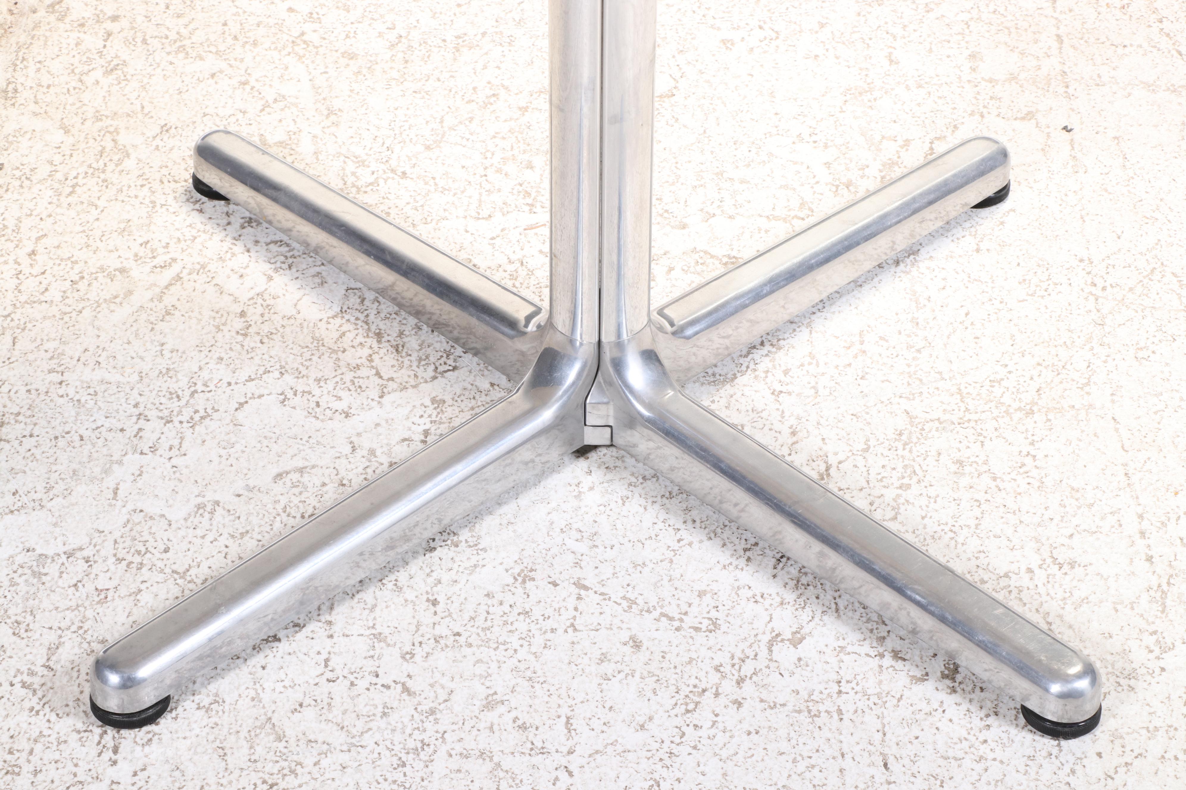 Giancarlo Piretti for Castelli “Plana” Molded Plastic and Aluminum Folding Table
