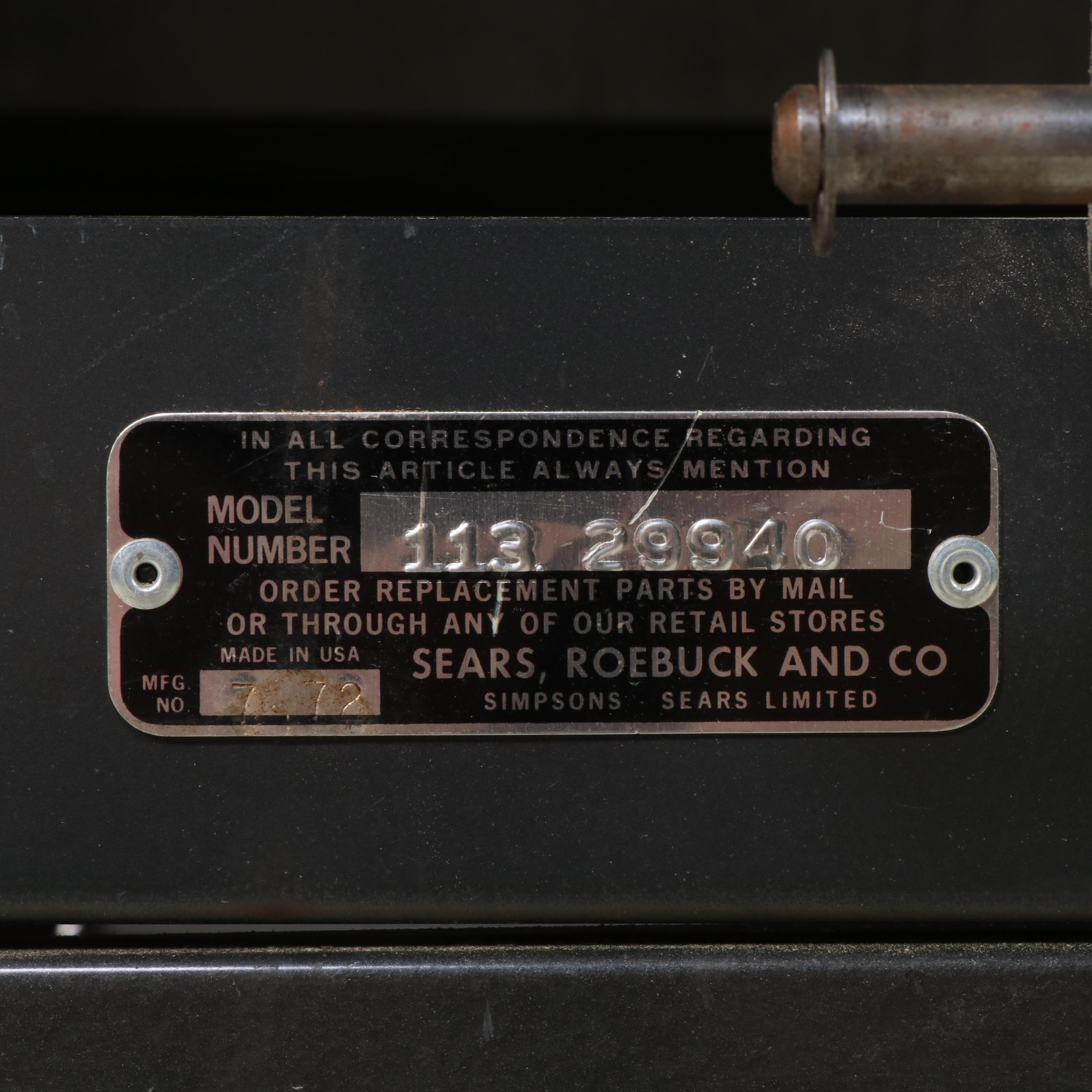 Sears Craftsman 10" Bench Saw With Bits