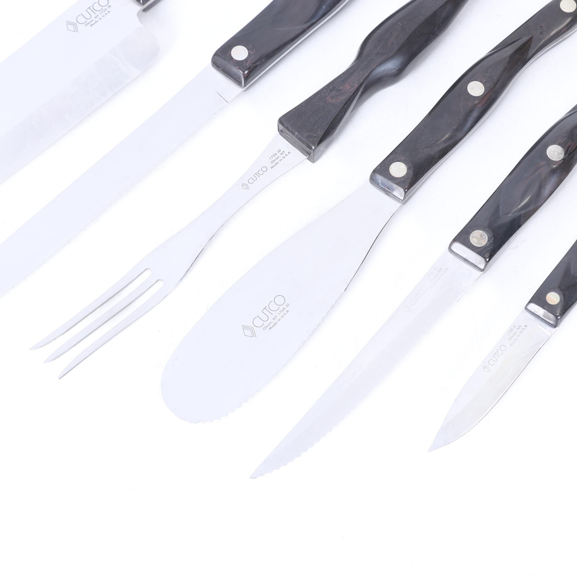 Cutco Knife Block With Six Knives and Carving Fork