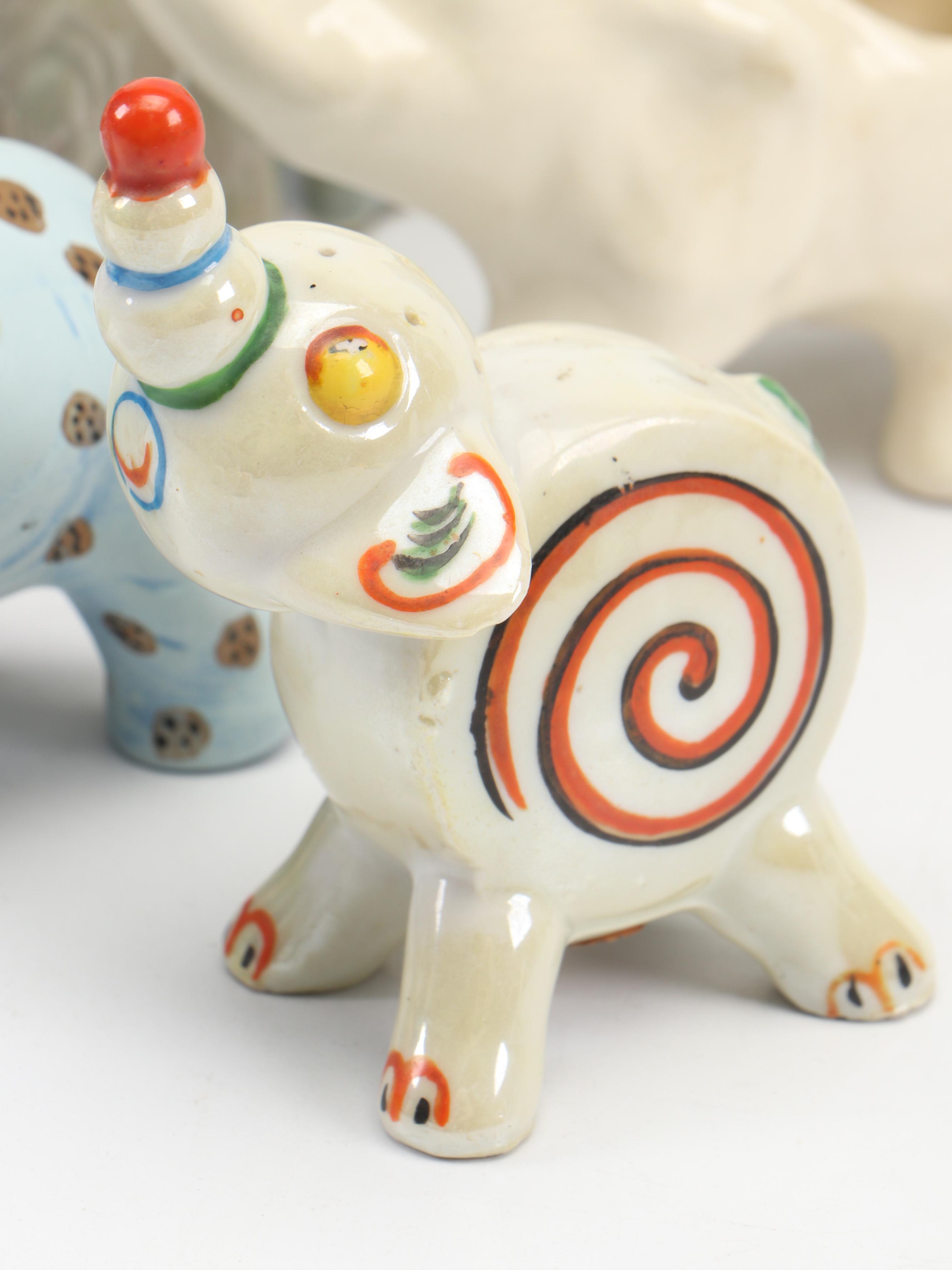 Japanese Export Porcelain Elephant Shaker, Figurines, Vases, and Planters