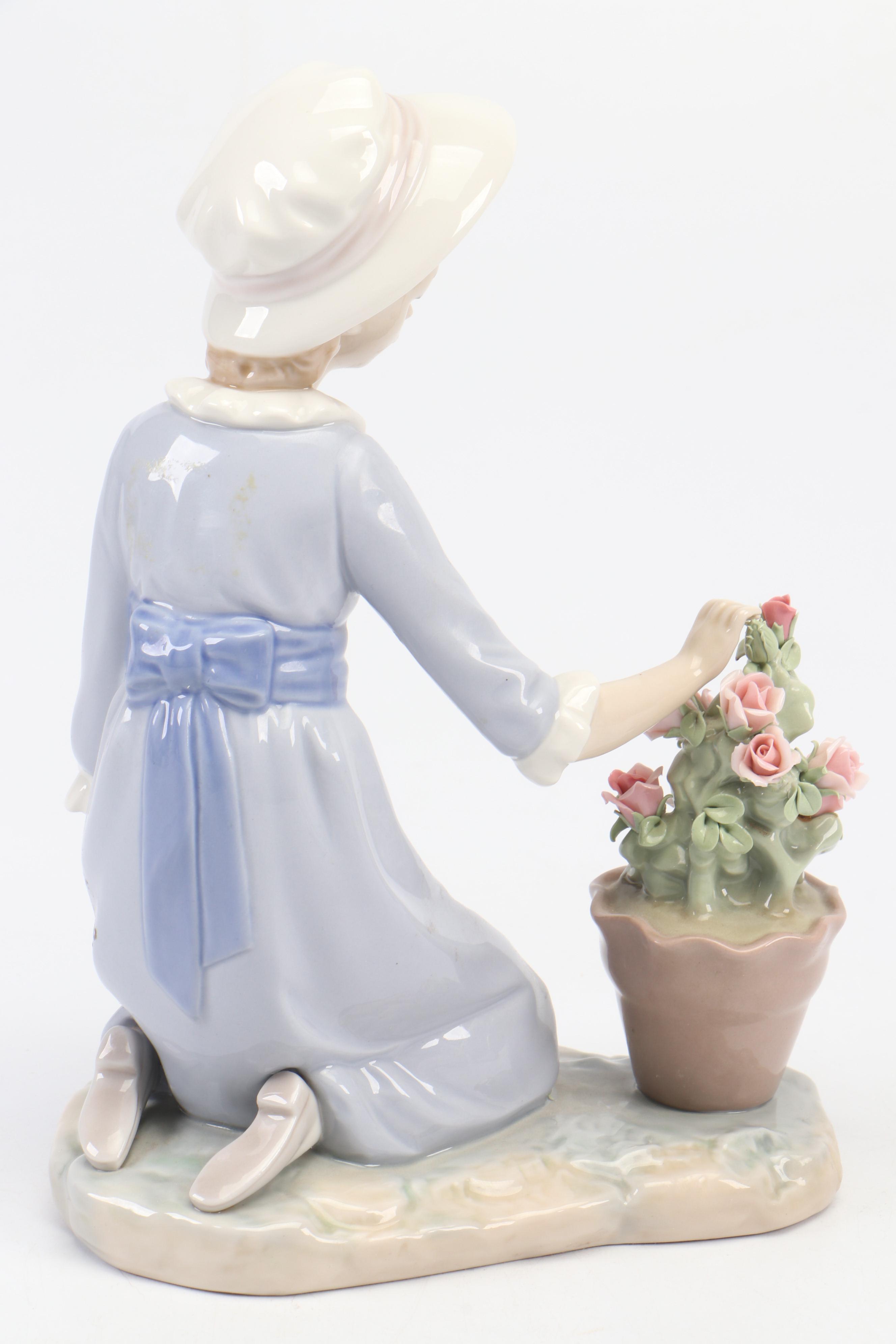 Lladró "Barrel of Blossoms" and "Flowers in the Flower Pot" Porcelain Figurines