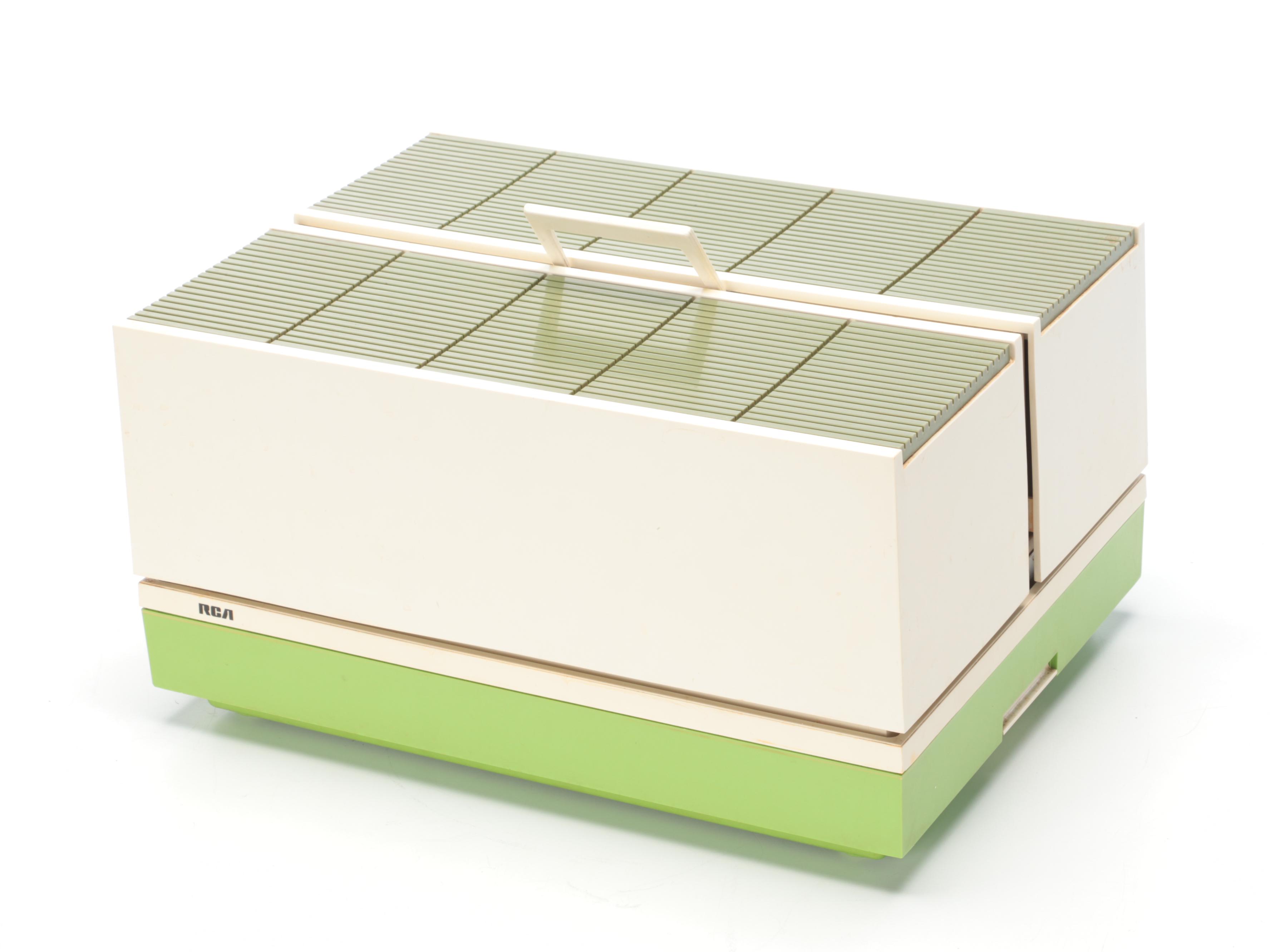 RCA VMP 46G Portable Record Player, Mid to Late 20th Century