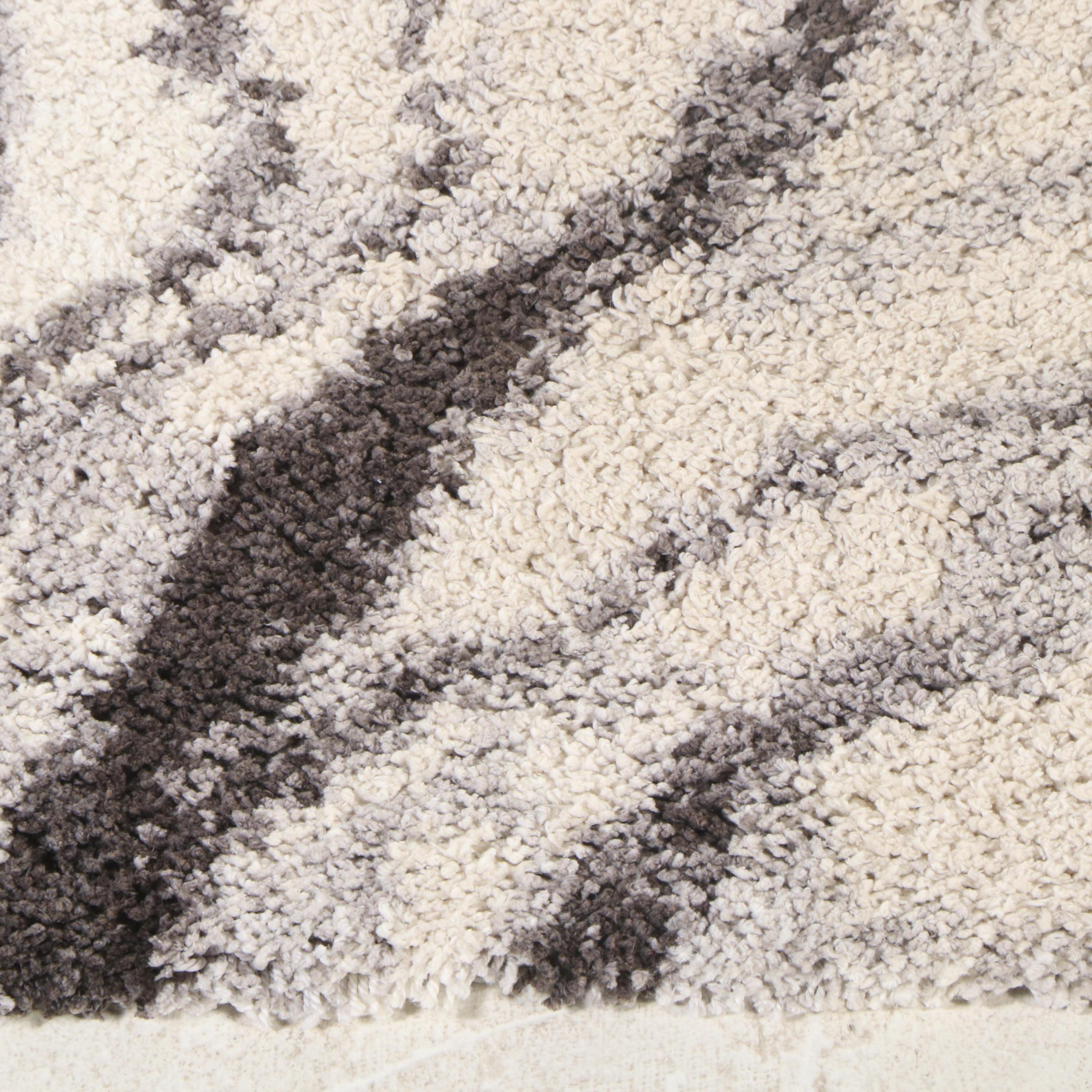 5'3 x 7'5 Hand-Tufted Thomasville Bali Collection Shag Area Rug