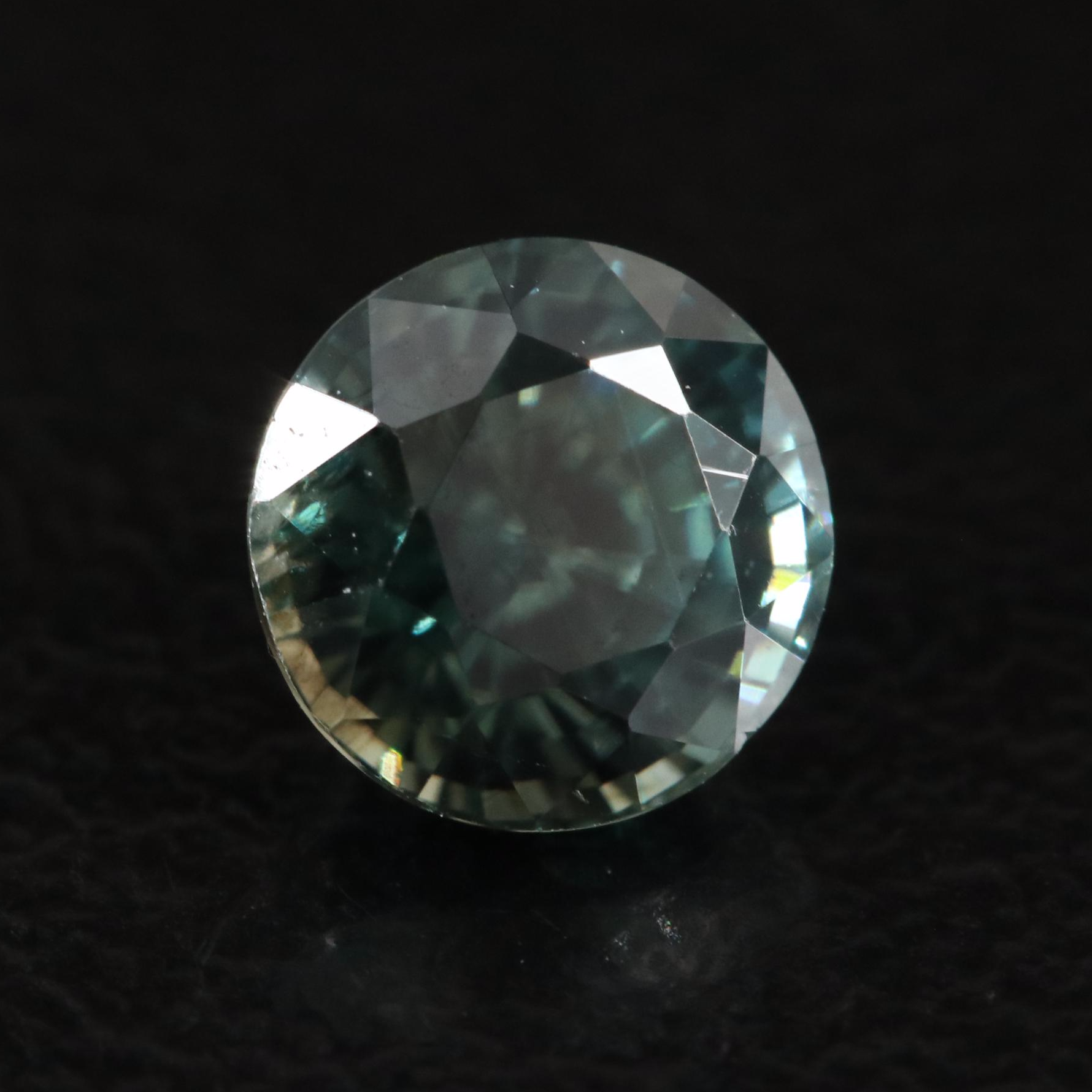 Loose 1.07 CT Zircon with a GIA Report