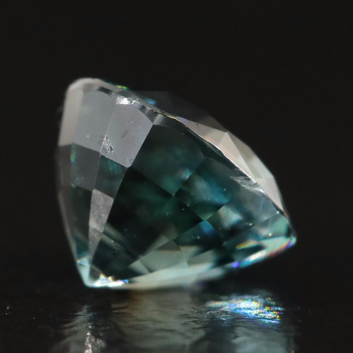 Loose 1.07 CT Zircon with a GIA Report