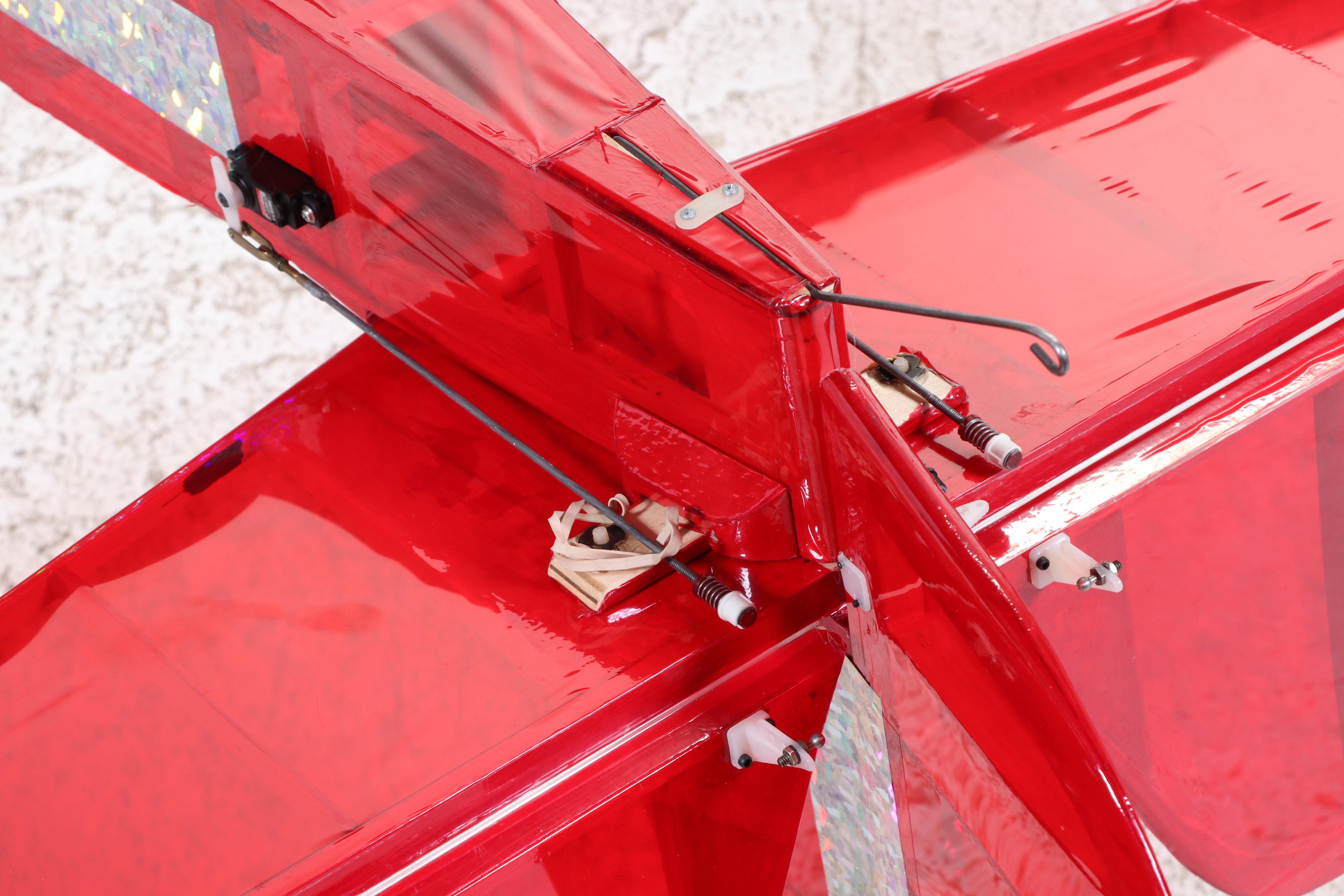 Lanzo Racer Style Remote Control 1/4 Scale Model Airplane