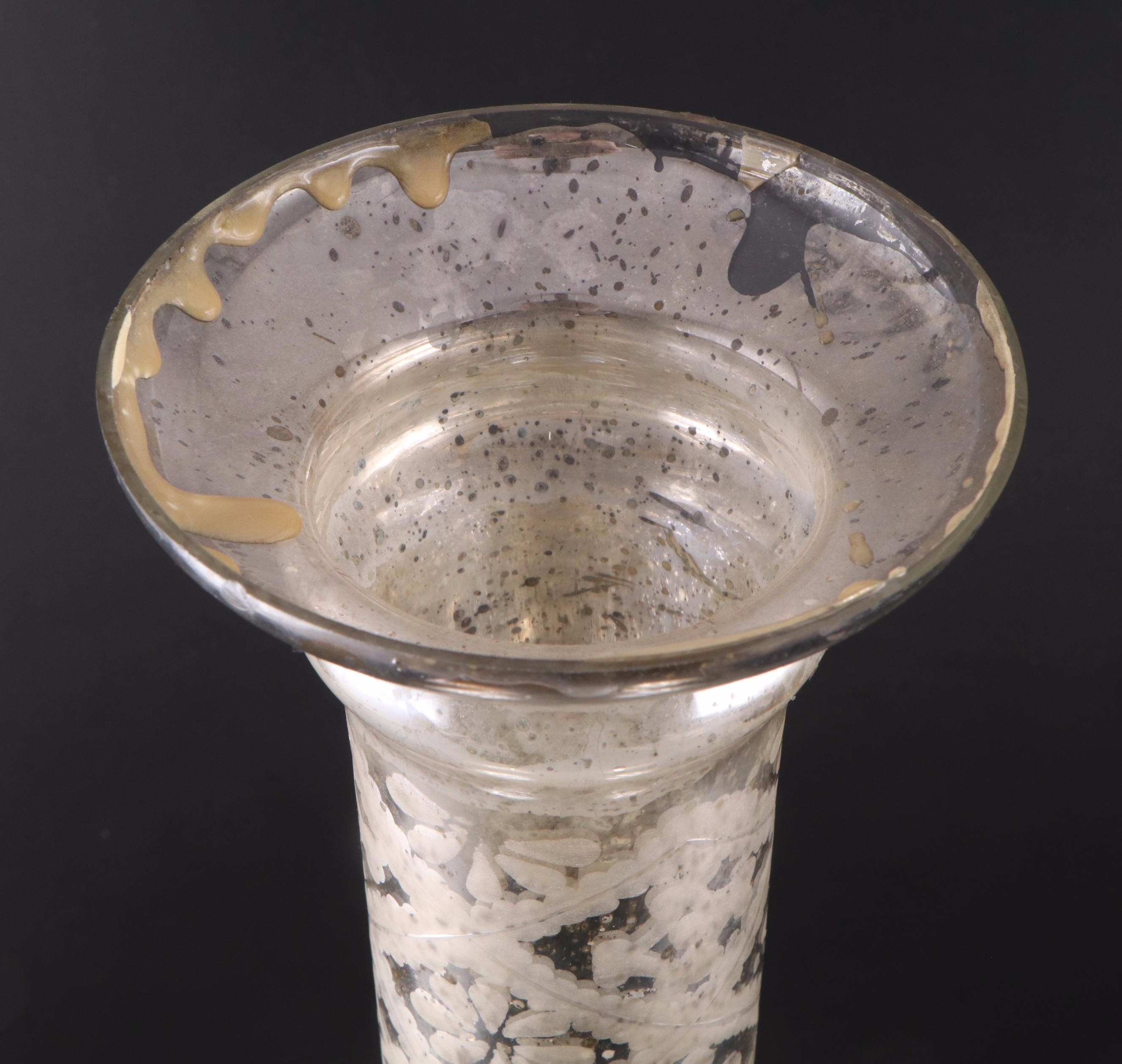 Filigree Motif Mirrored Candle Holders