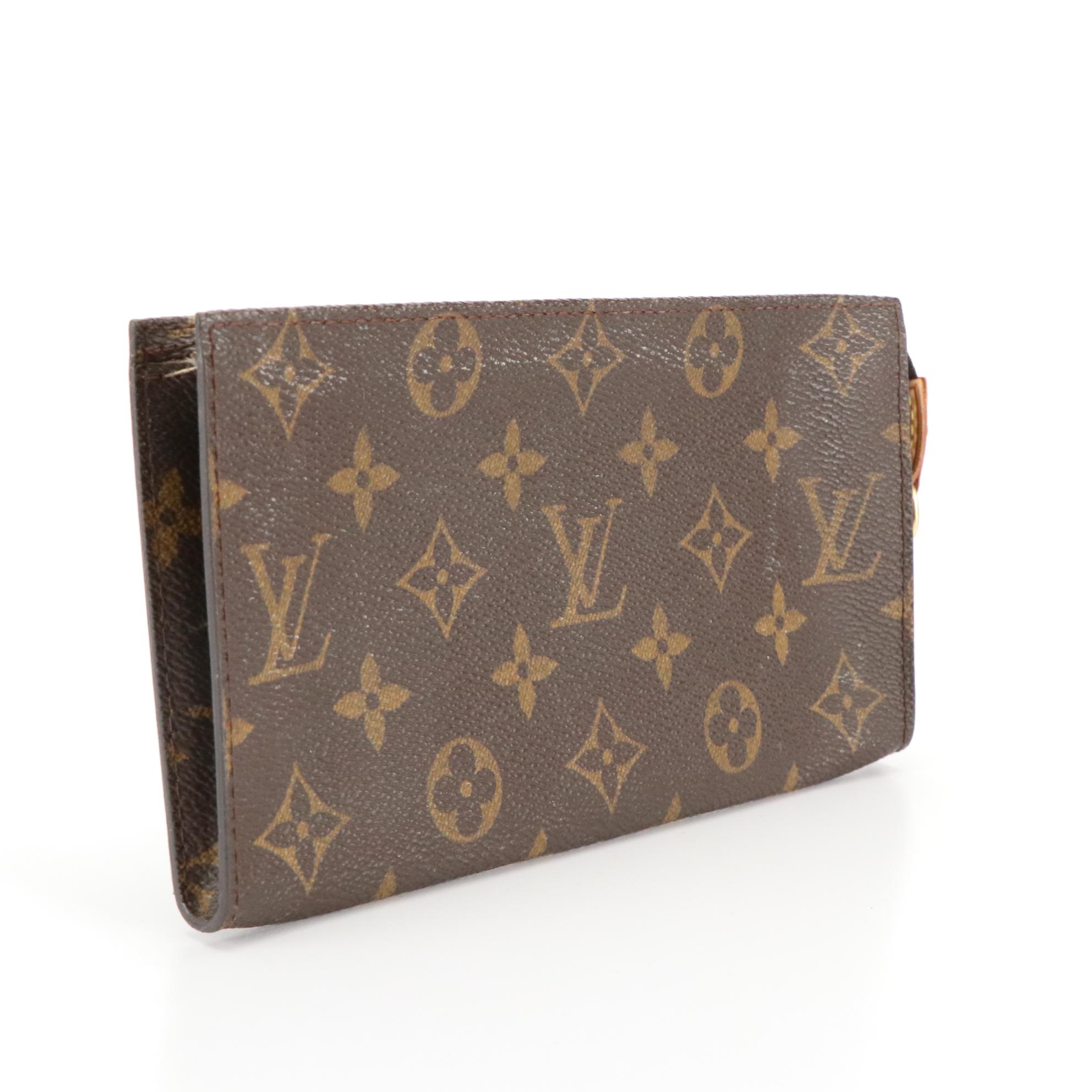Louis Vuitton Zip Pouch in Monogram Canvas