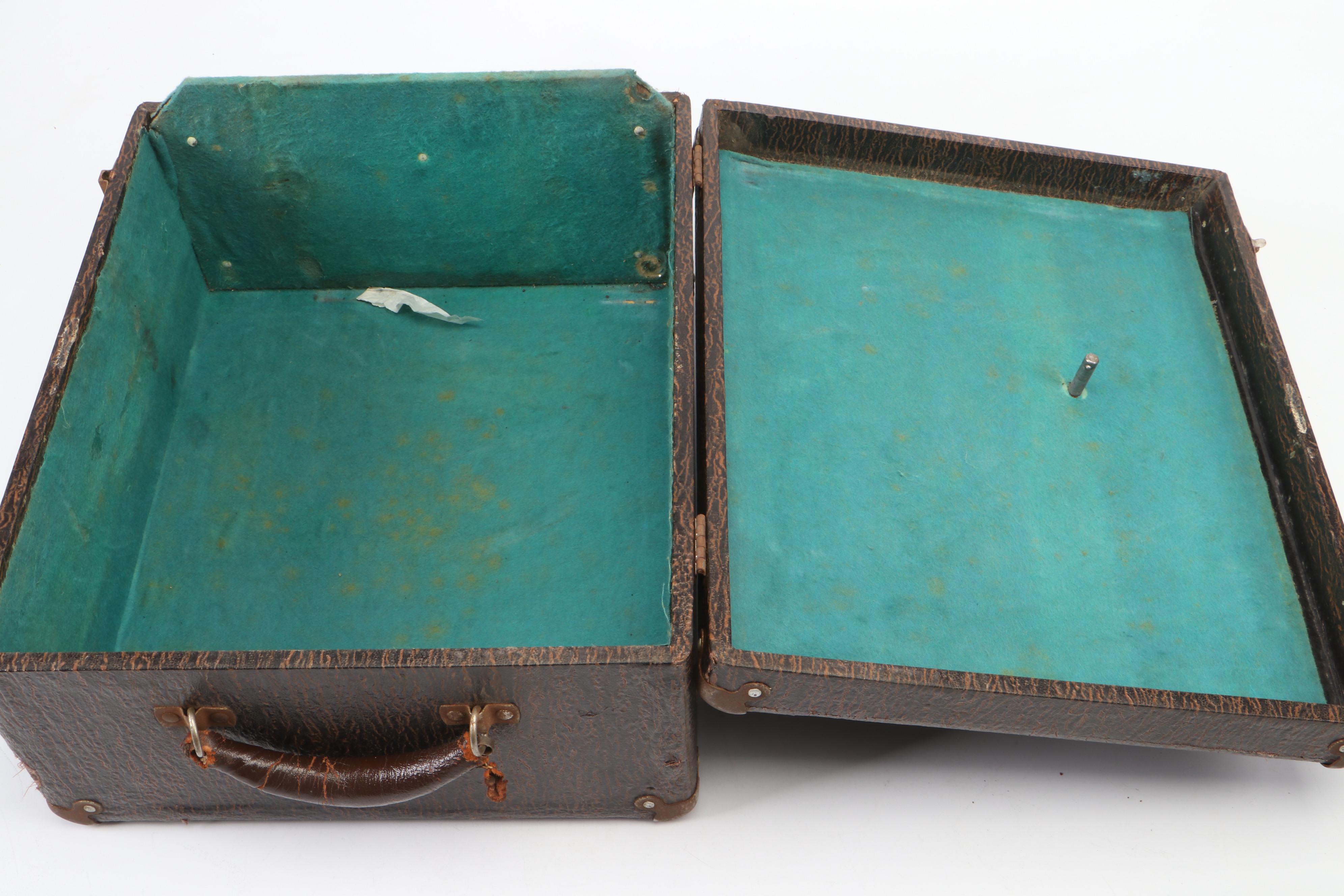 Keystone Model R-8 Reel to Reel 8mm Movie Projector, 1940s