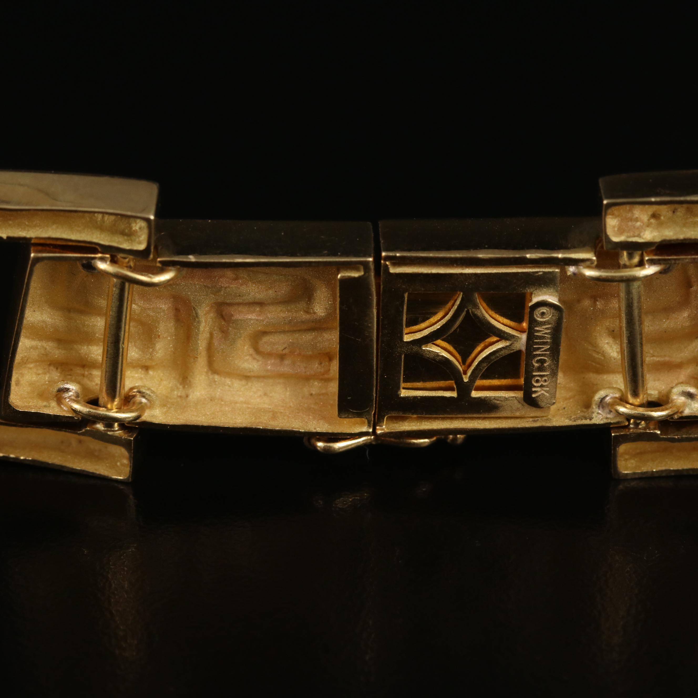 Robert Wander 18K Greek Key Link Collar
